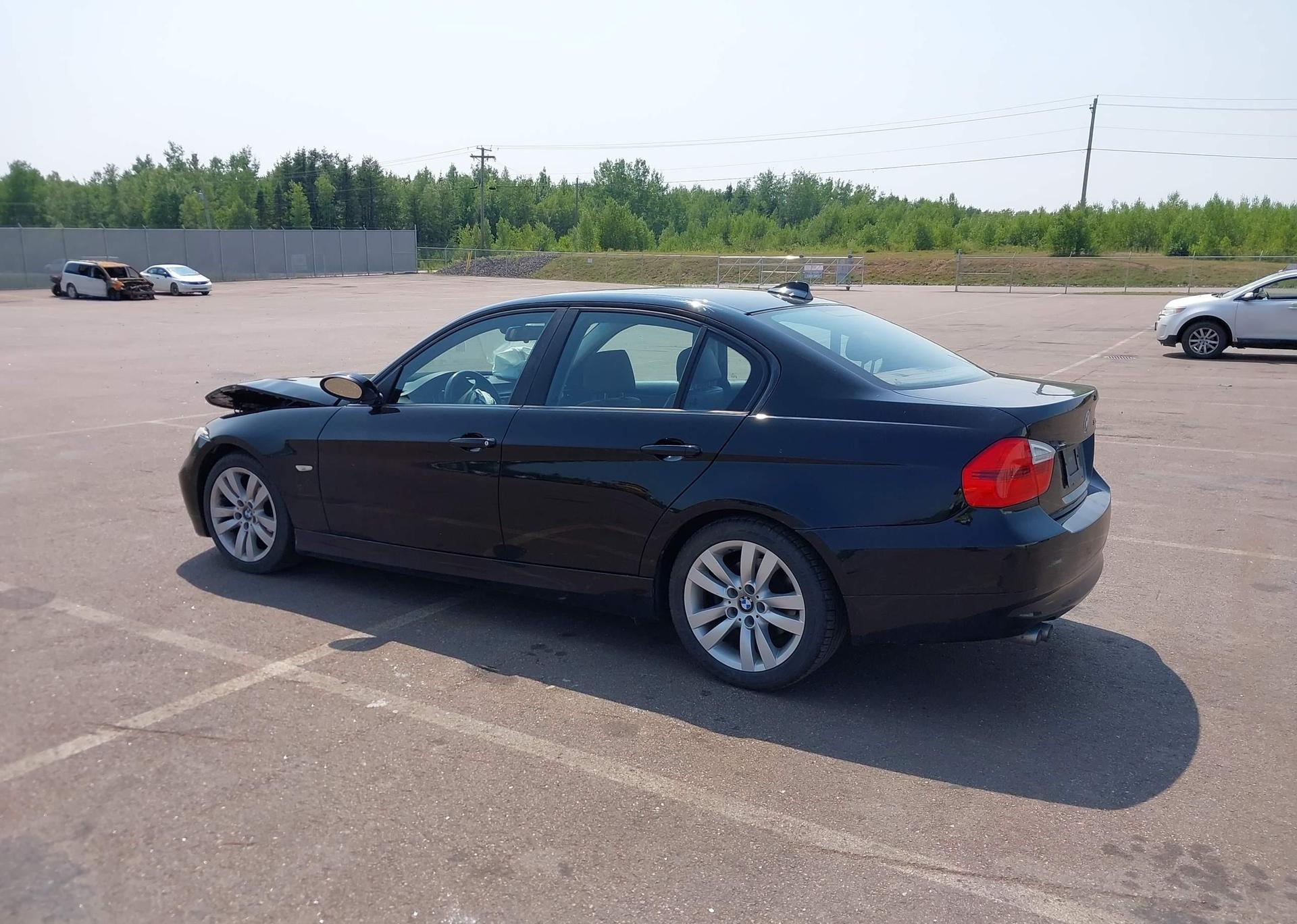 2006 BMW 325I