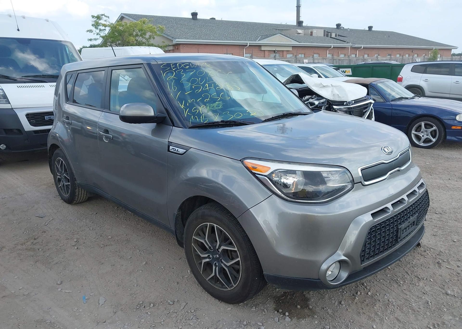 2016 KIA SOUL
