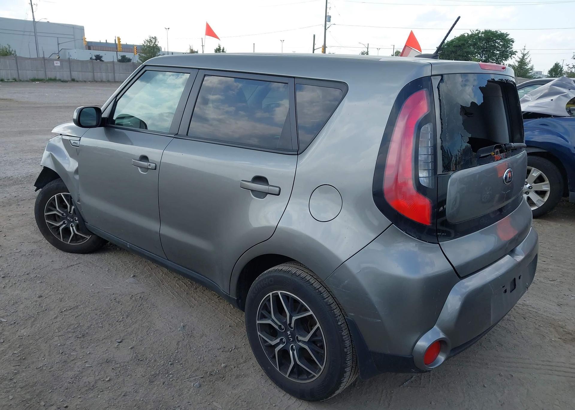 2016 KIA SOUL