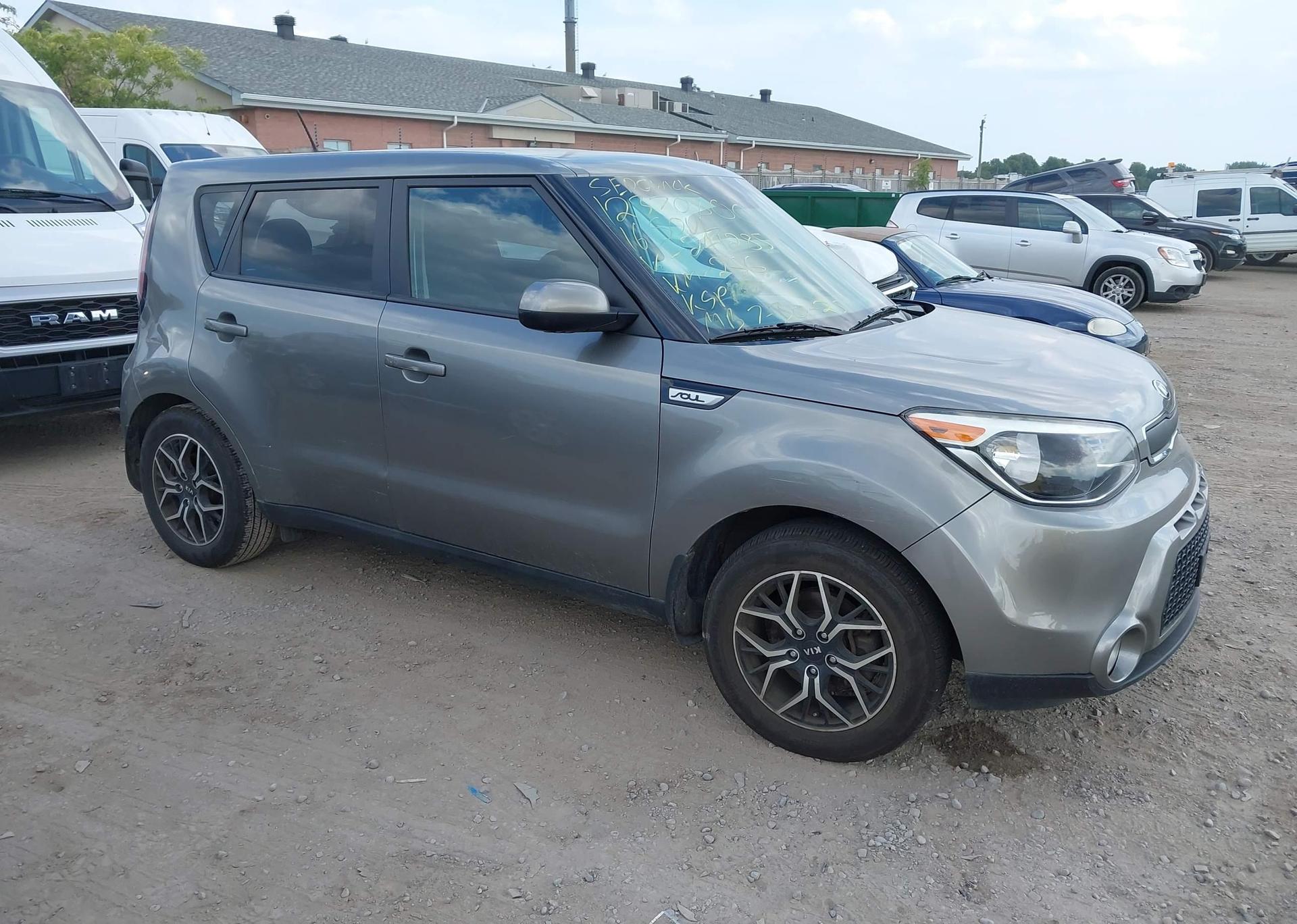 2016 KIA SOUL
