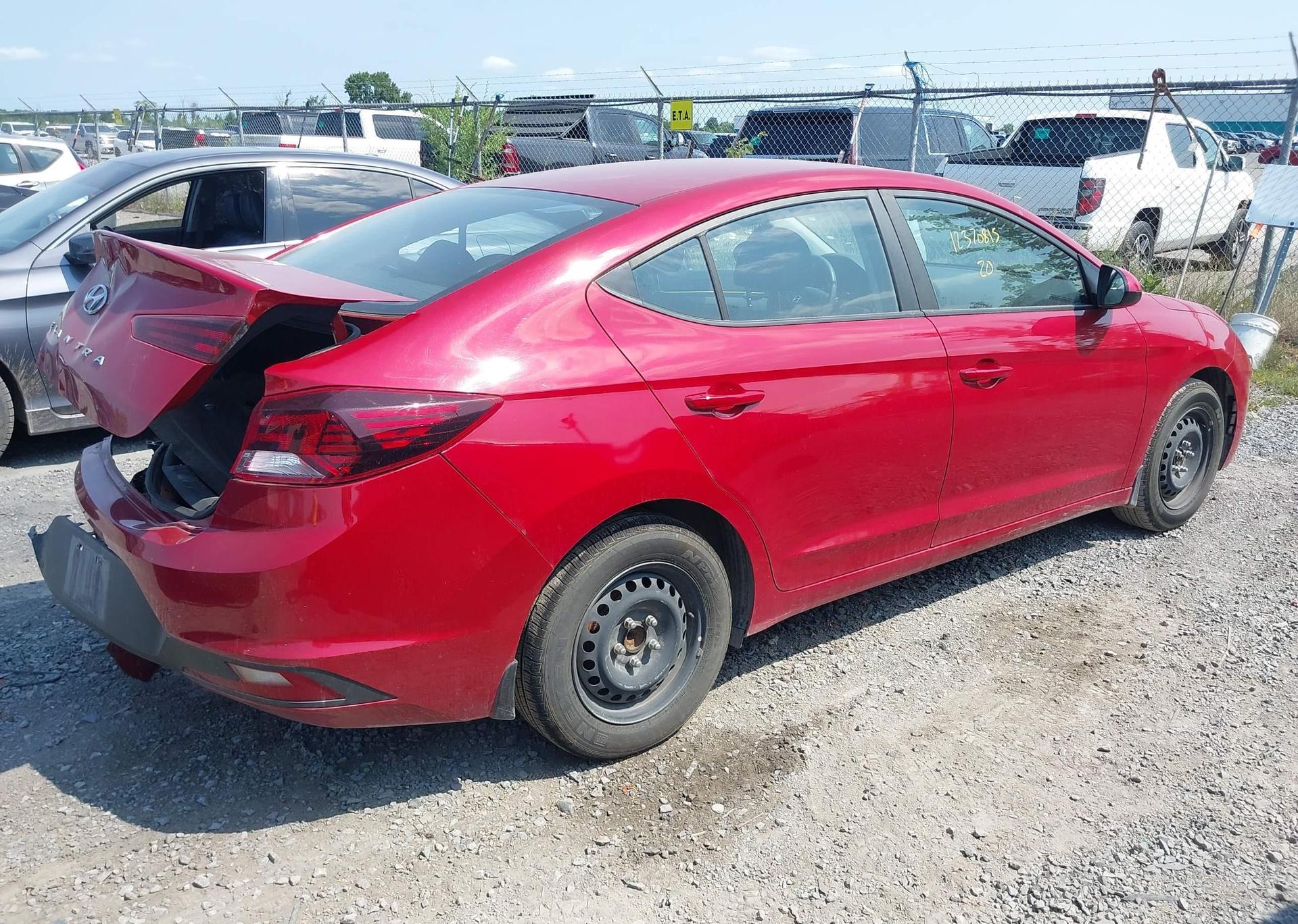 2020 HYUNDAI ELANTRA ESSENTIAL MANUAL