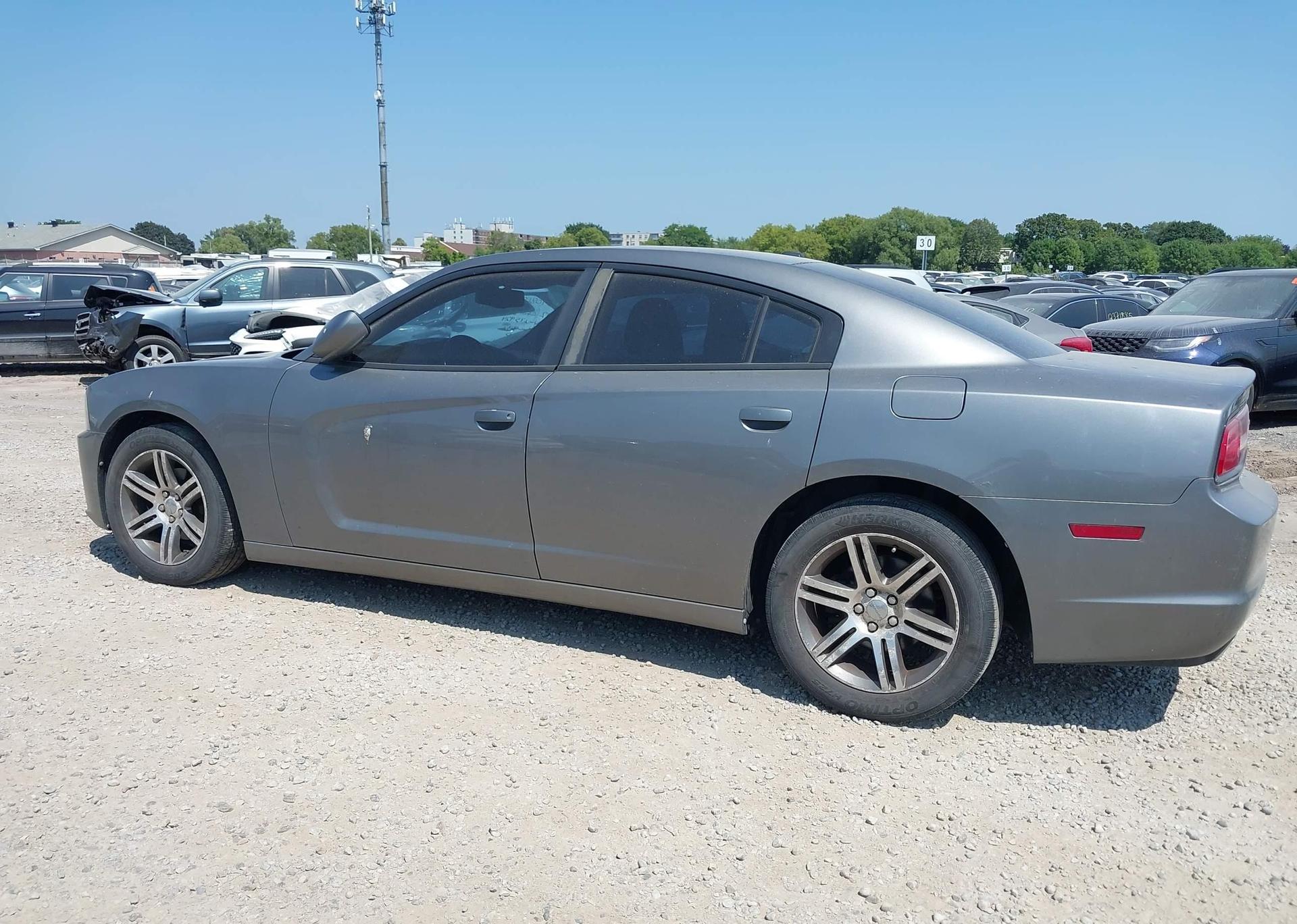 2012 DODGE CHARGER SXT