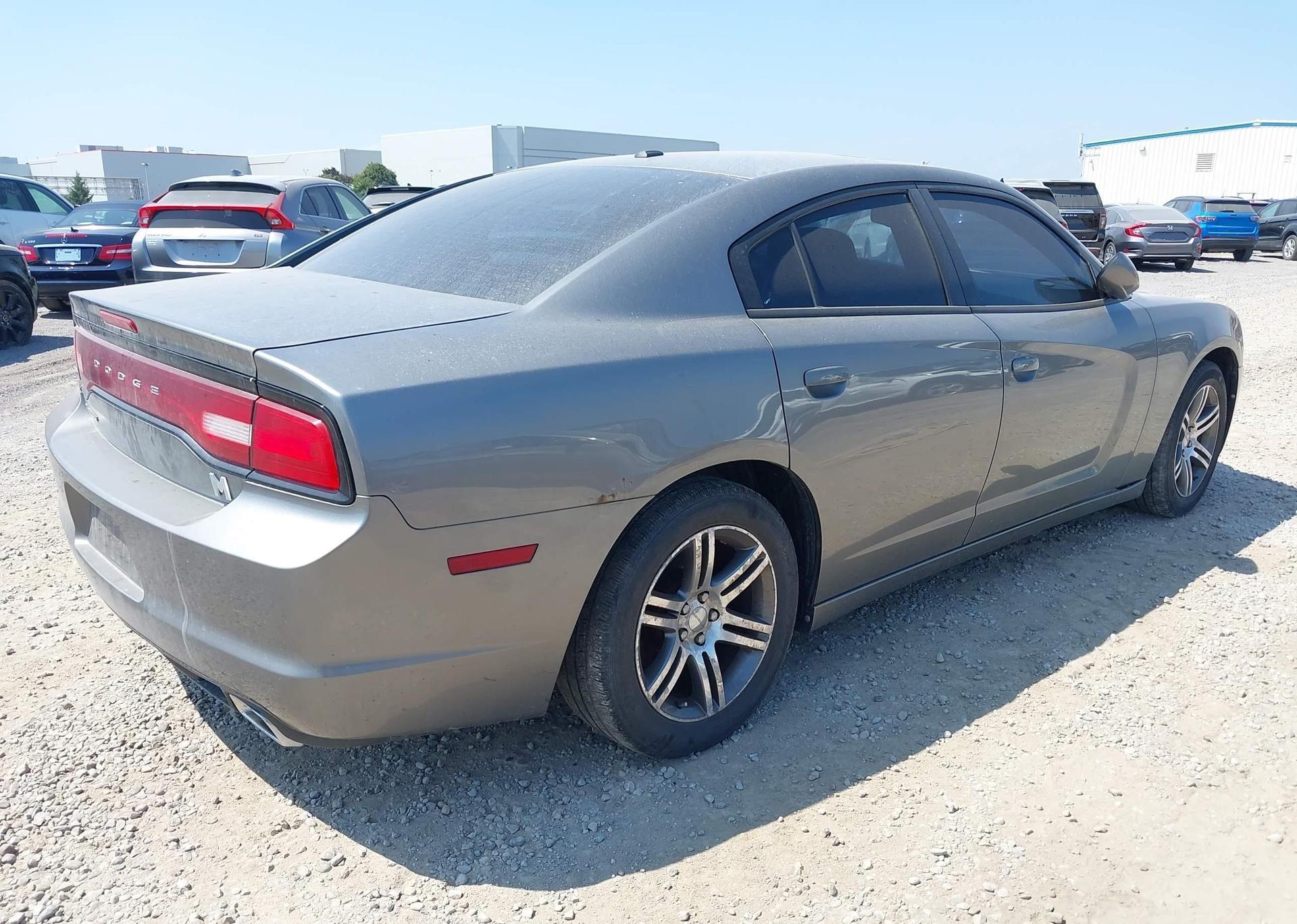 2012 DODGE CHARGER SXT