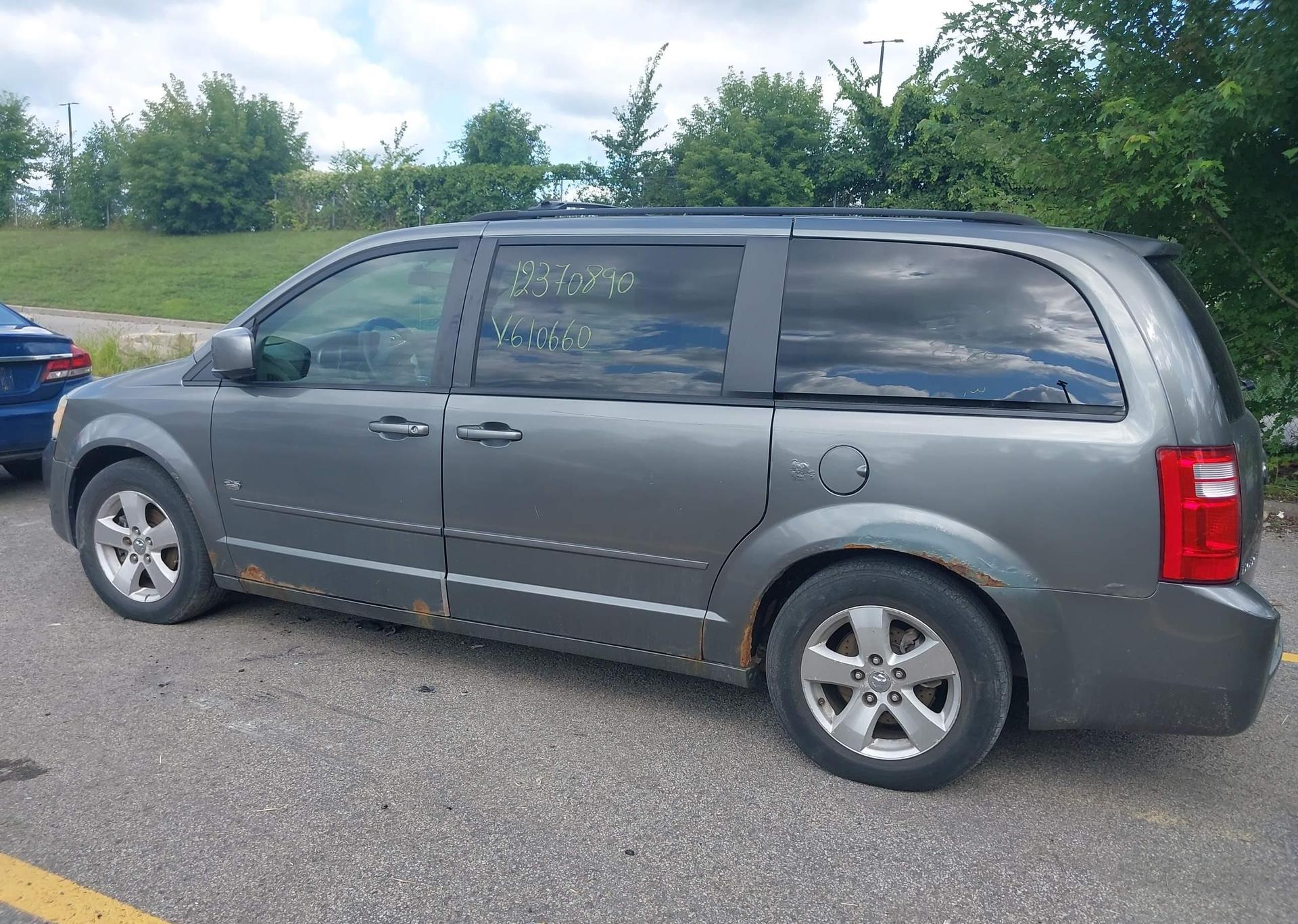2009 DODGE GRAND CARAVAN SE