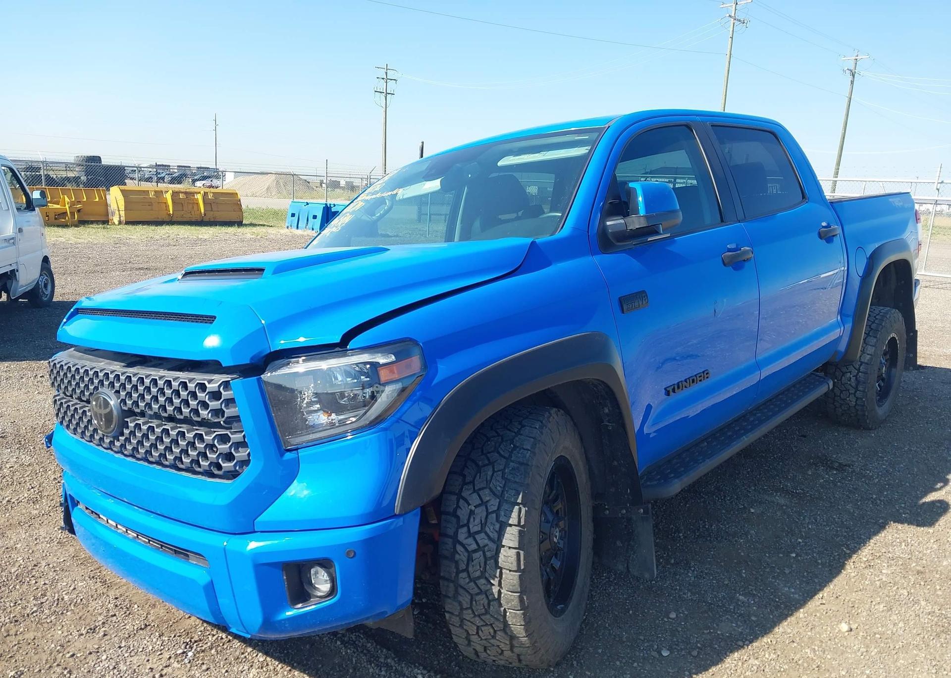 2020 TOYOTA TUNDRA