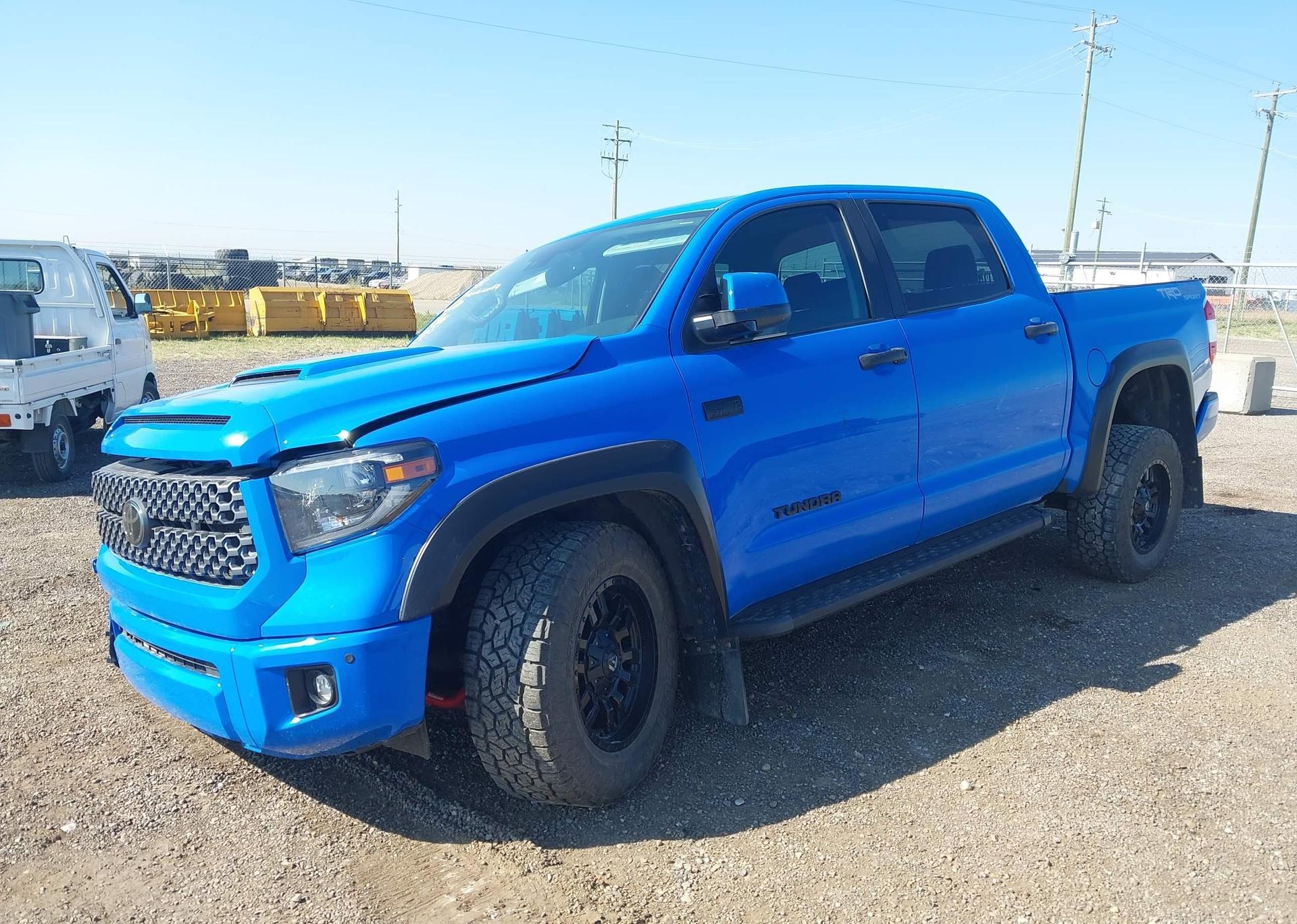 2020 TOYOTA TUNDRA