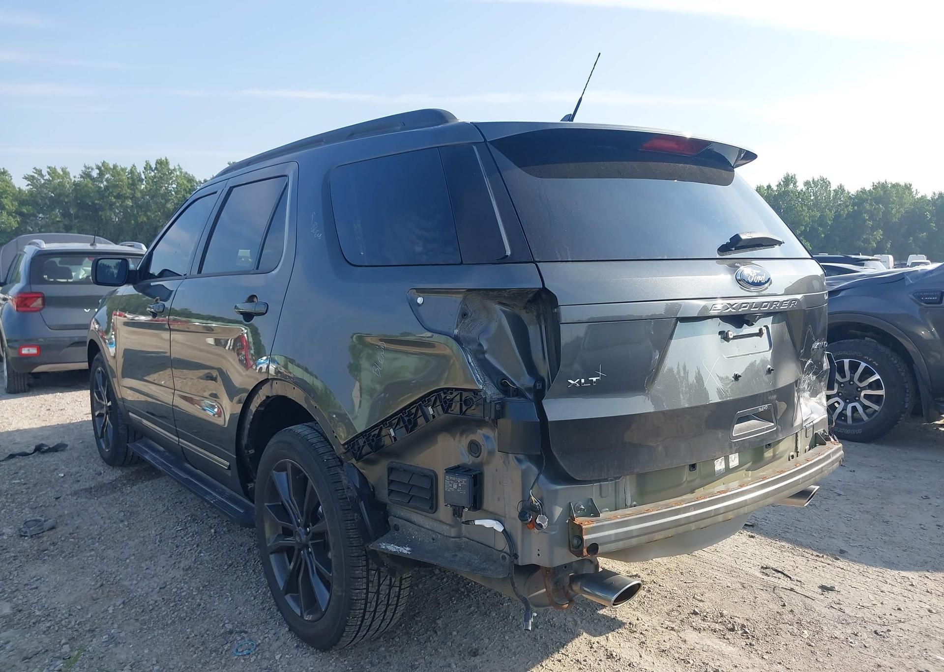 2018 FORD EXPLORER XLT