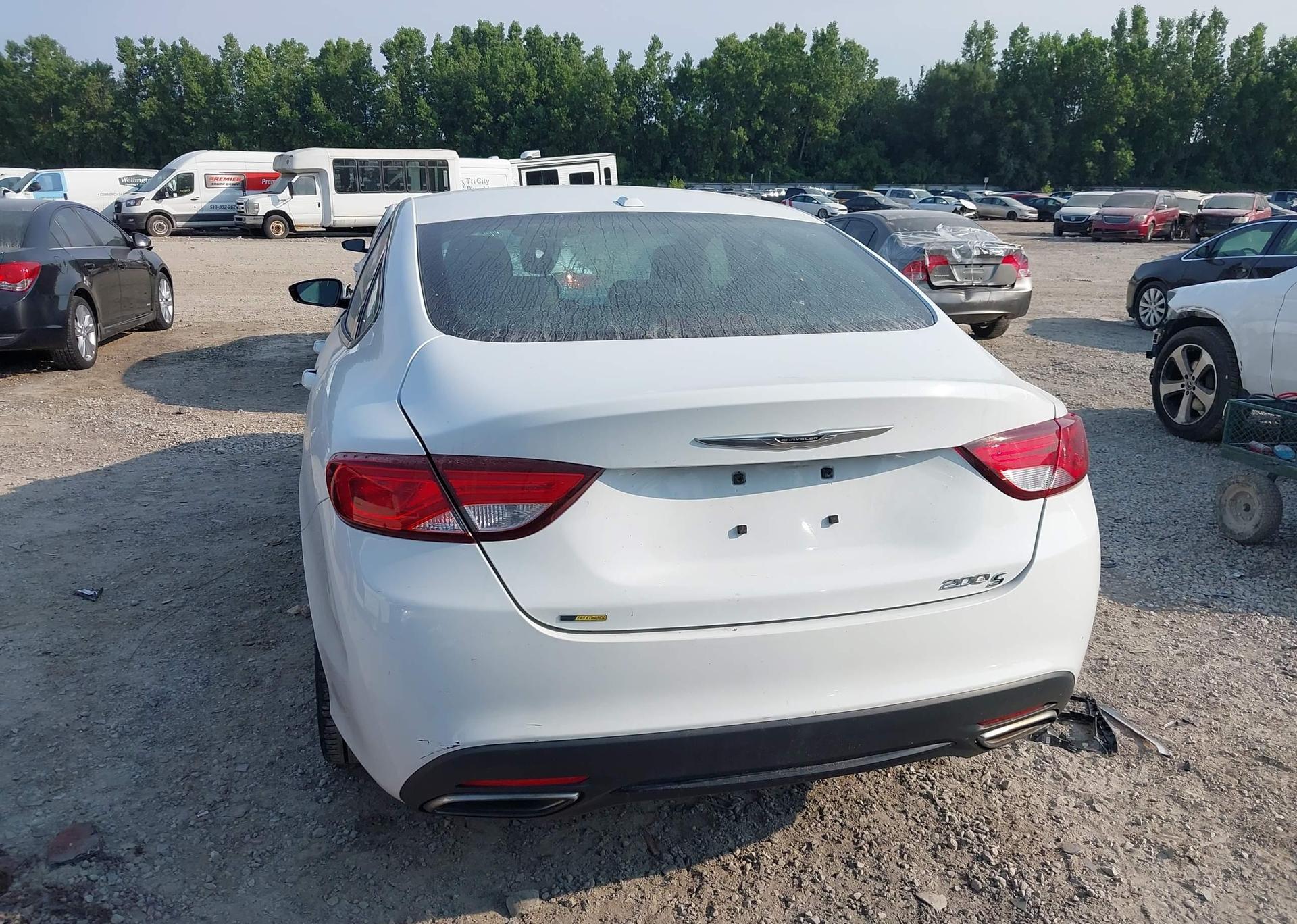 2015 CHRYSLER 200 S