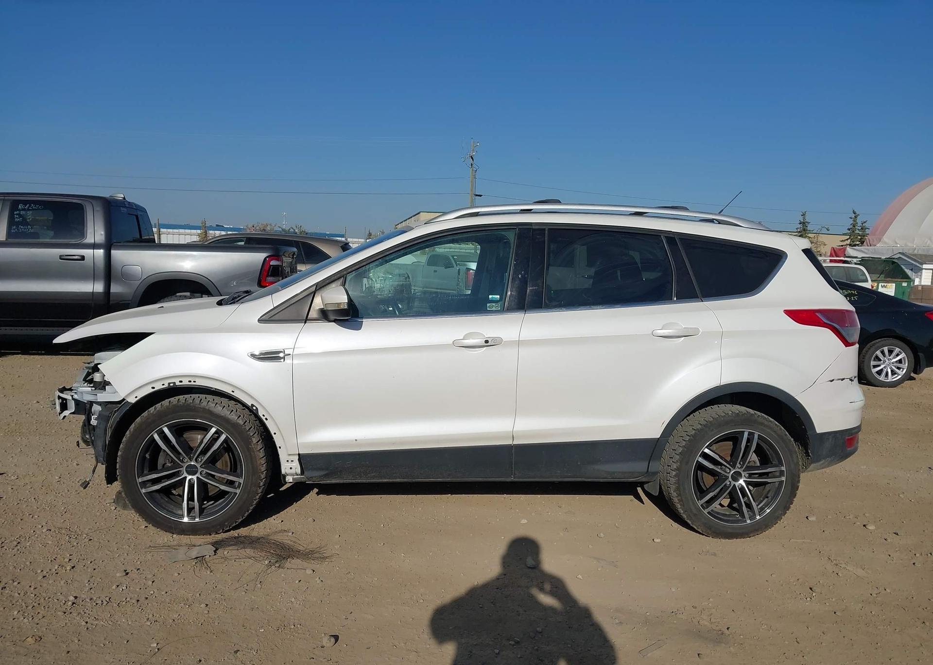 2015 FORD ESCAPE TITANIUM