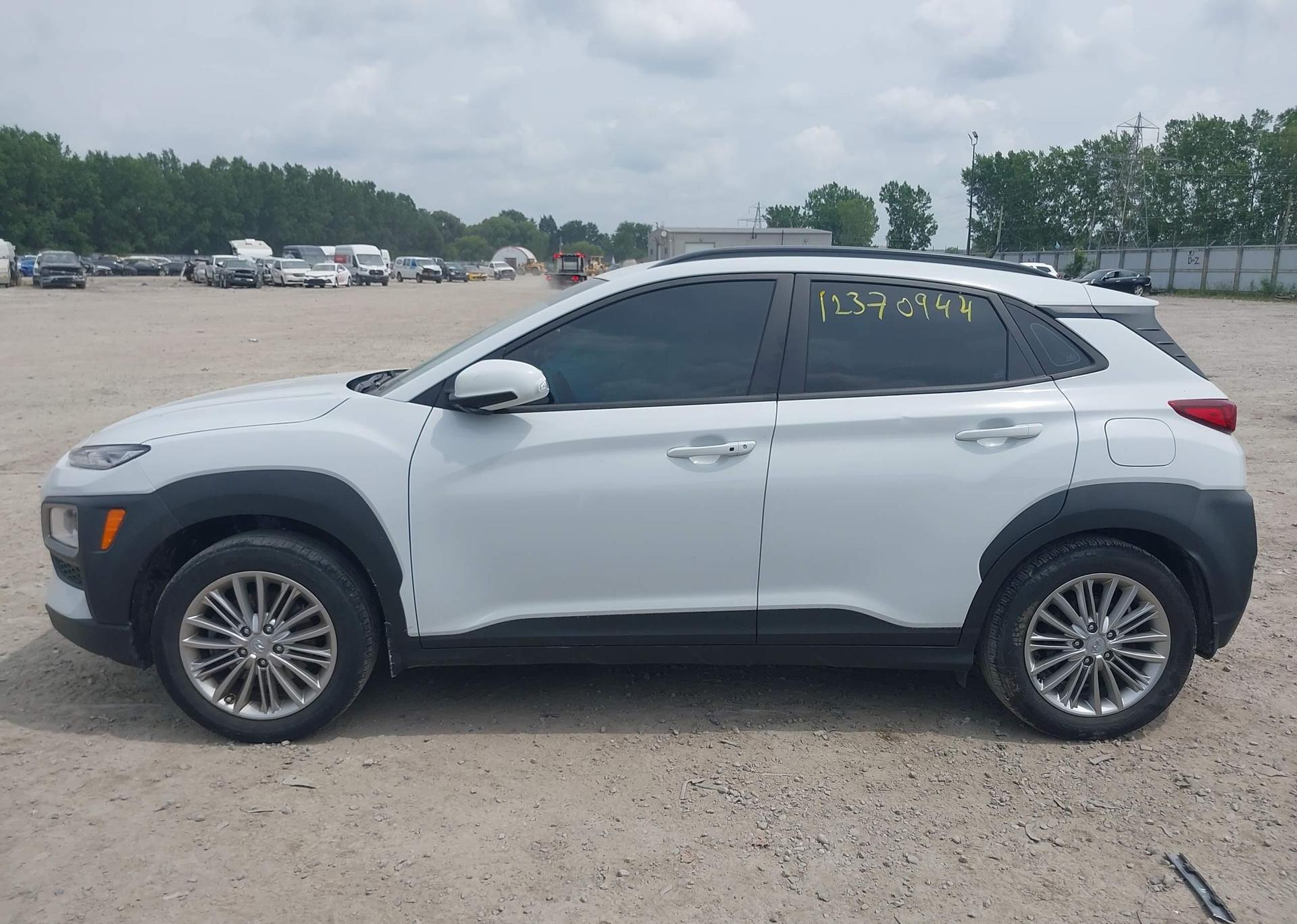 2021 HYUNDAI KONA SEL