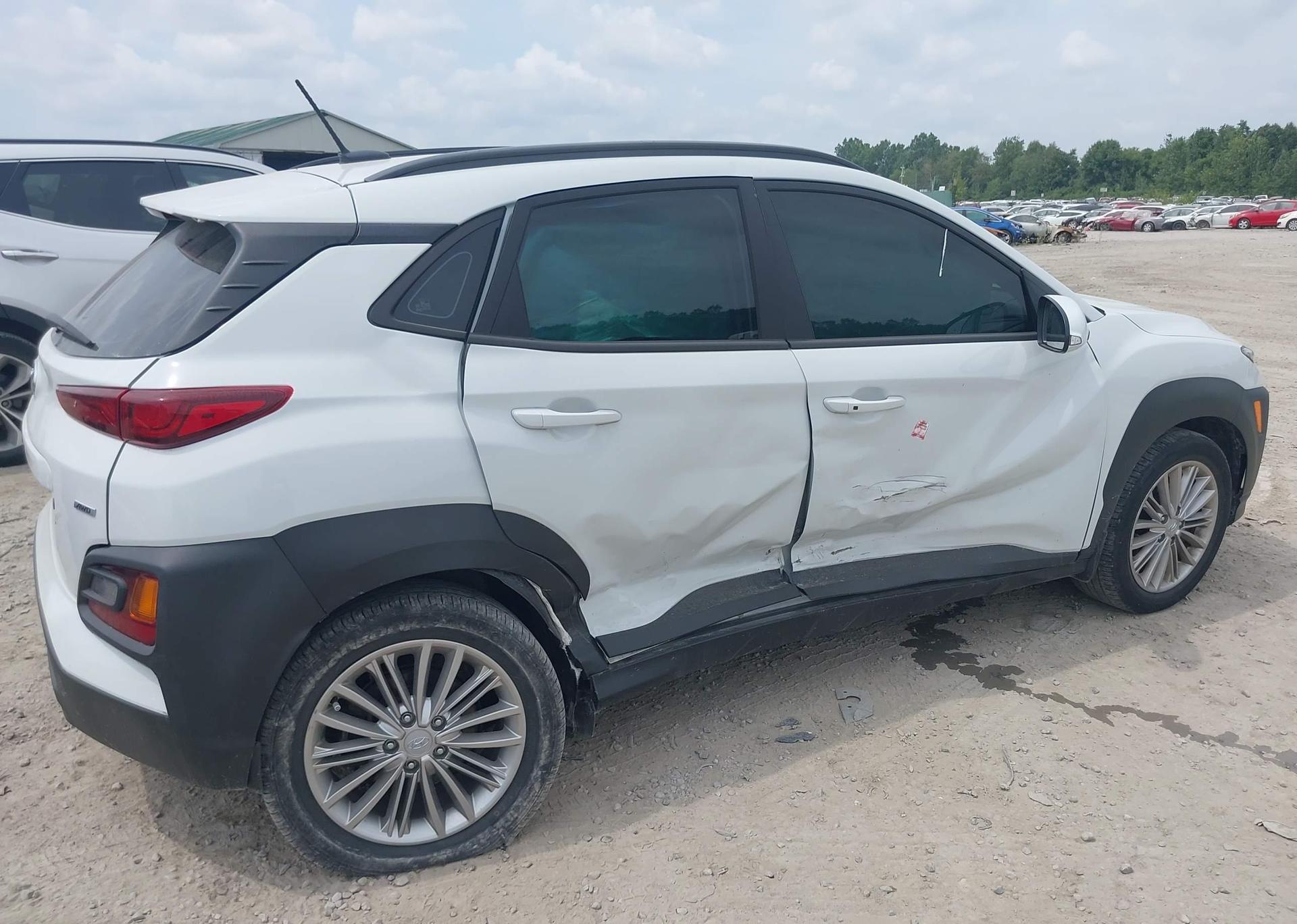 2021 HYUNDAI KONA SEL