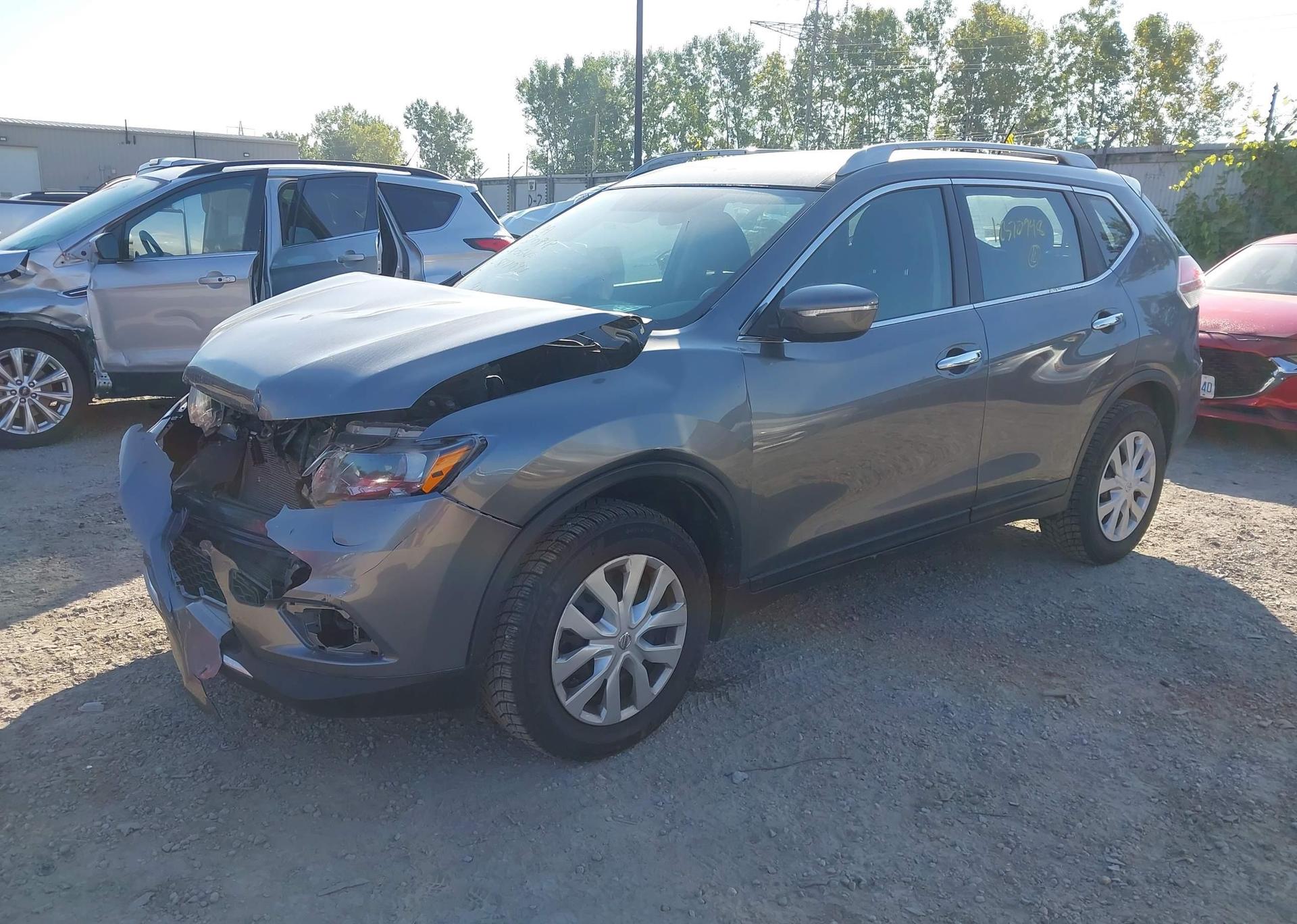 2015 NISSAN ROGUE S