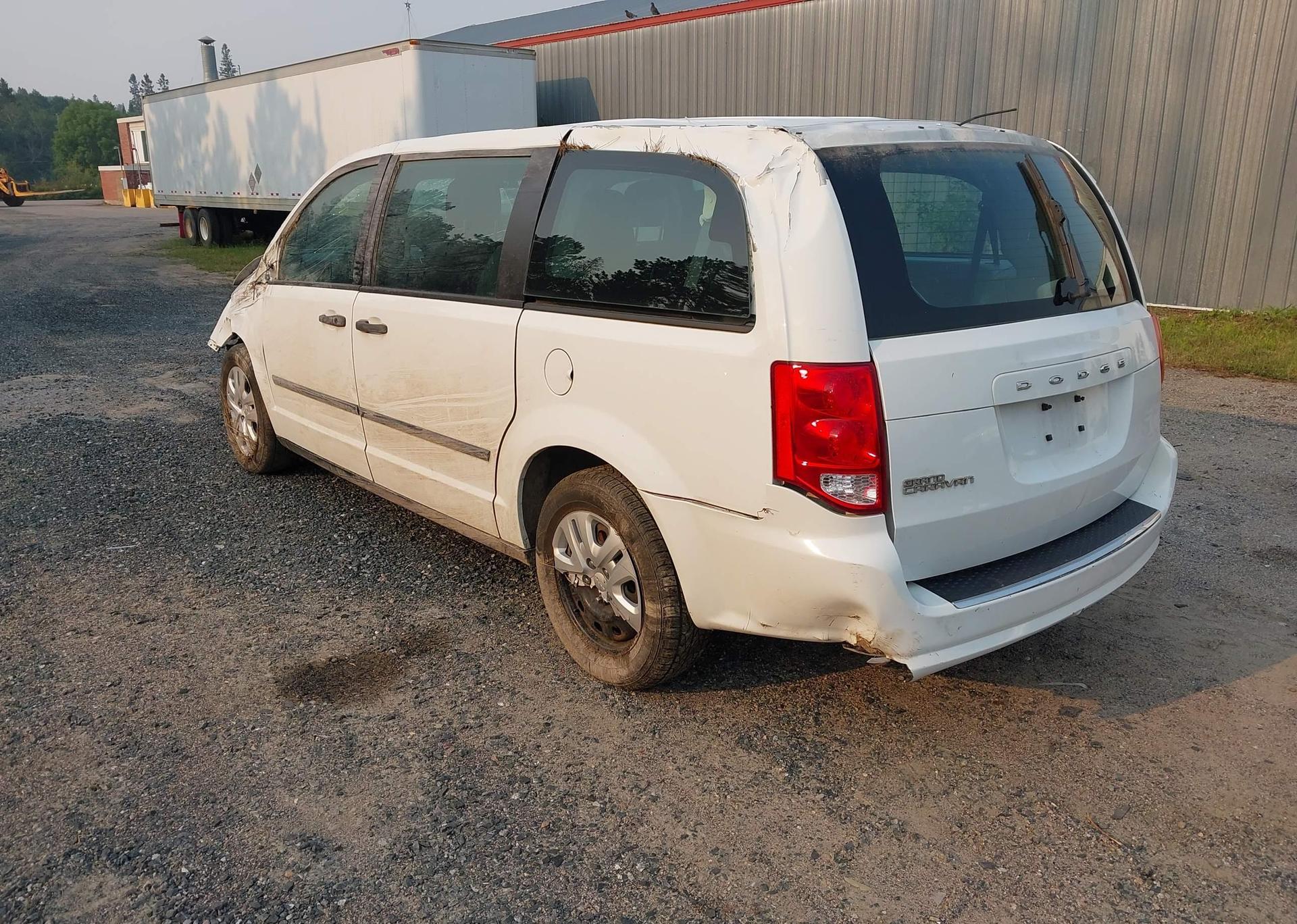 2014 DODGE GRAND CARAVAN SE