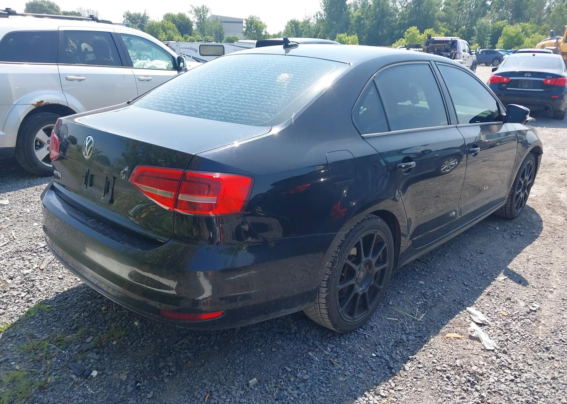 2015 VOLKSWAGEN JETTA S