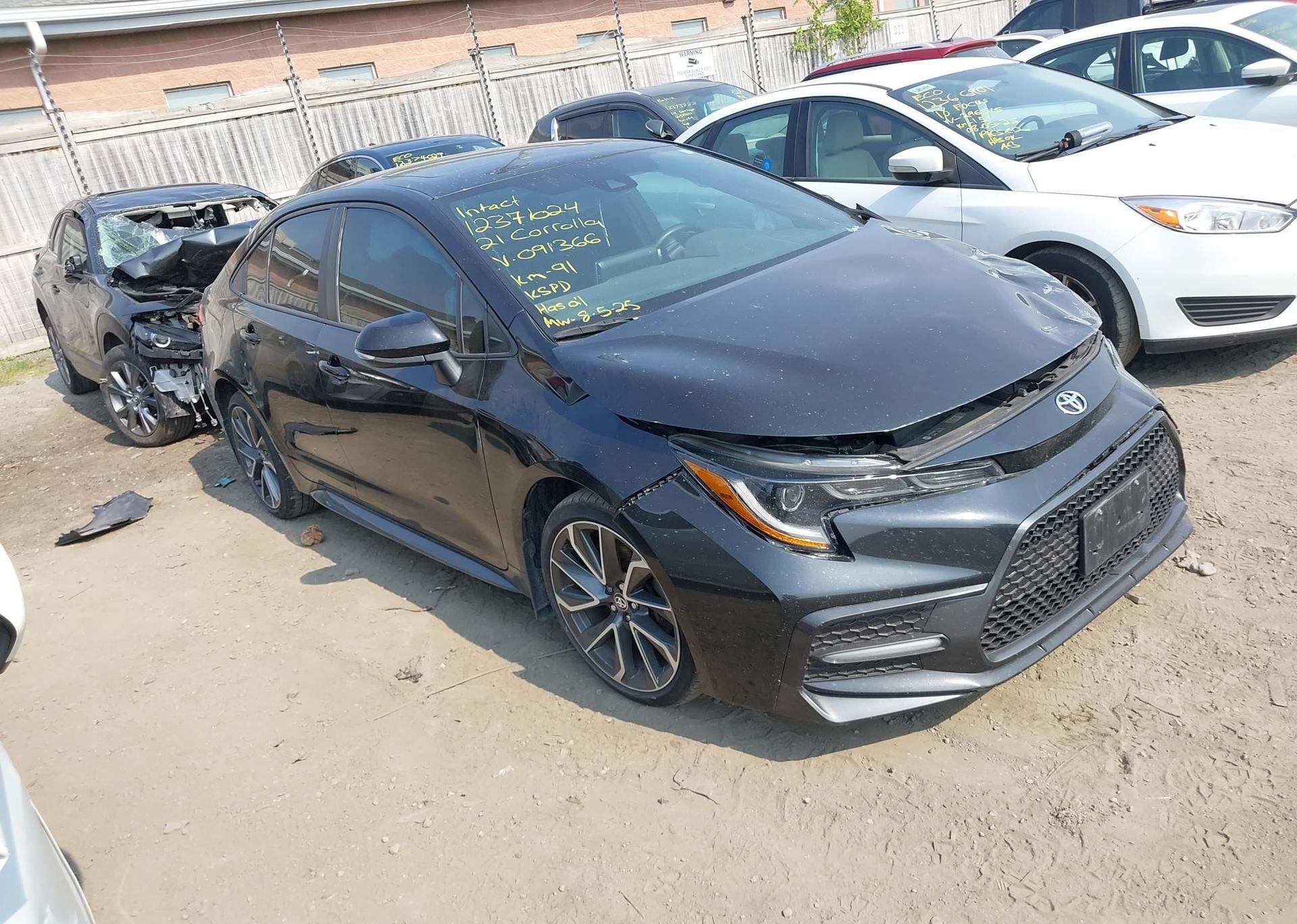 2021 TOYOTA COROLLA