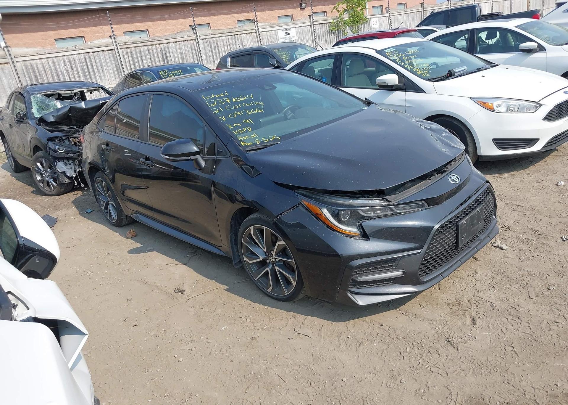 2021 TOYOTA COROLLA