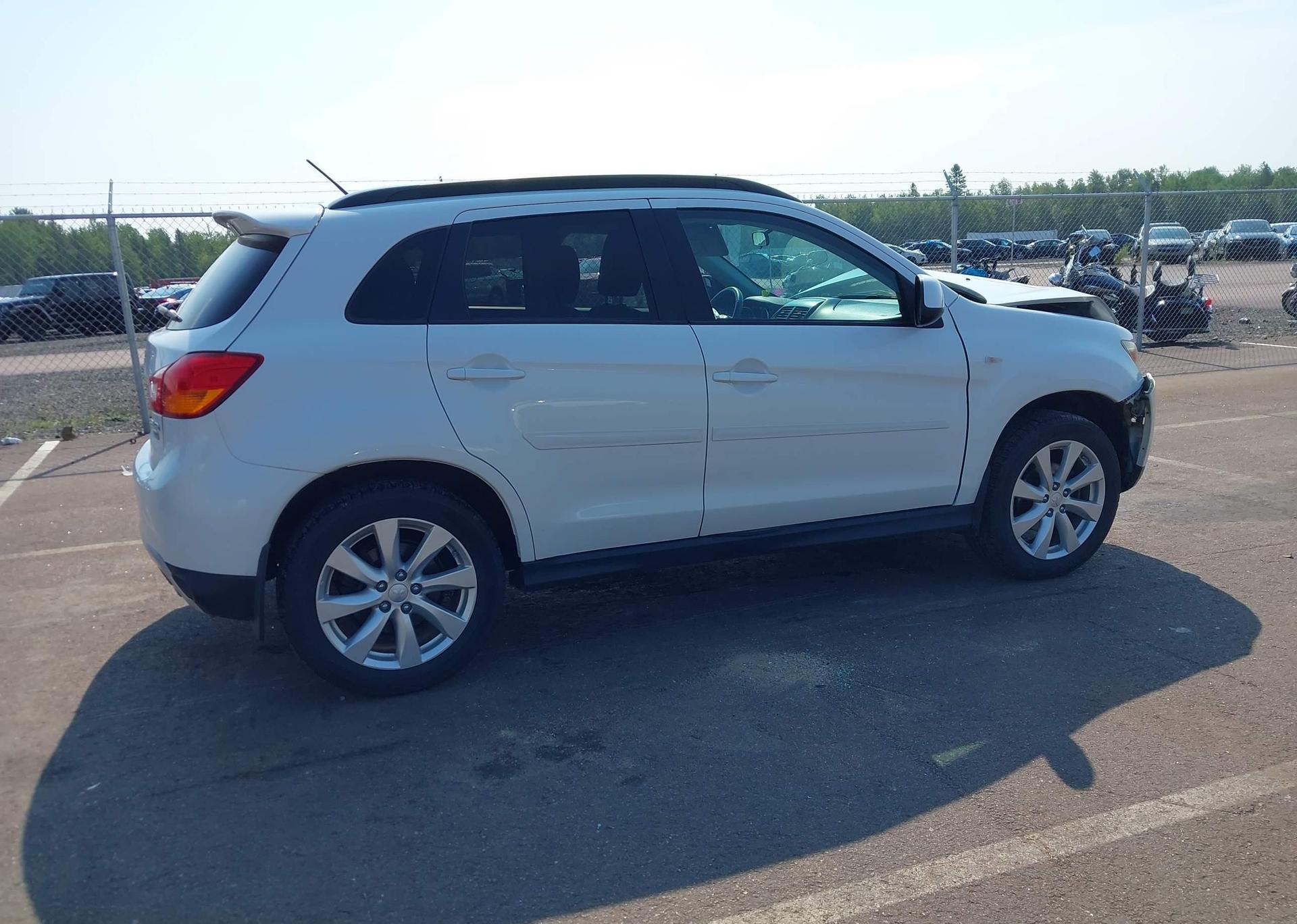 2014 MITSUBISHI RVR GT