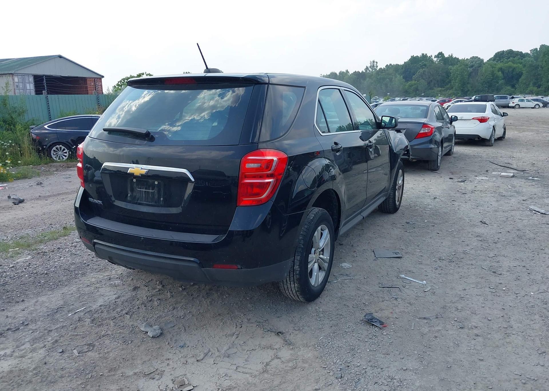 2017 CHEVROLET EQUINOX LS