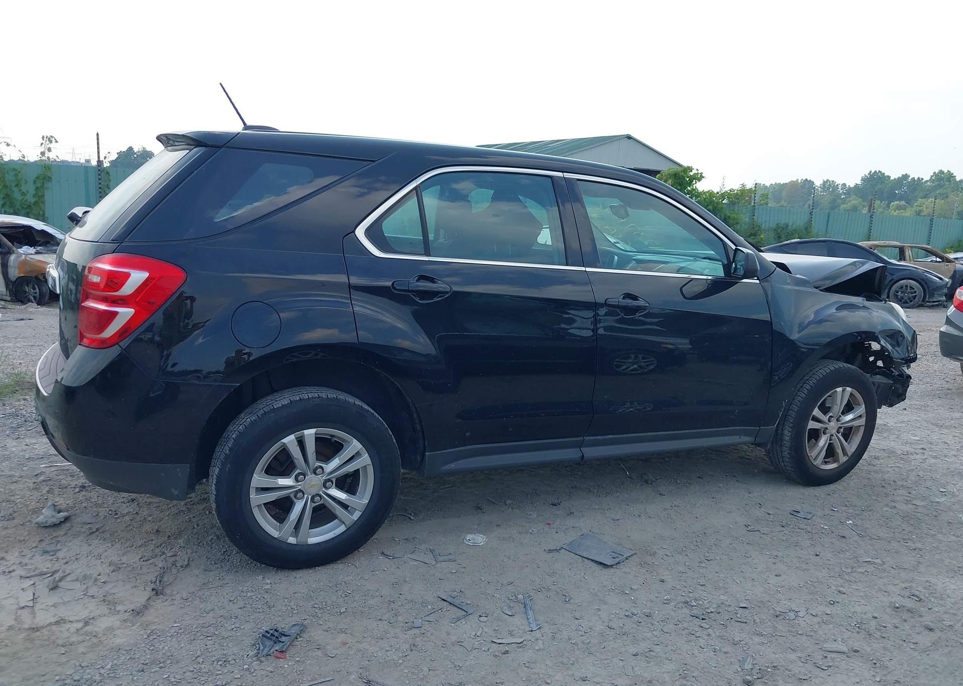 2017 CHEVROLET EQUINOX LS