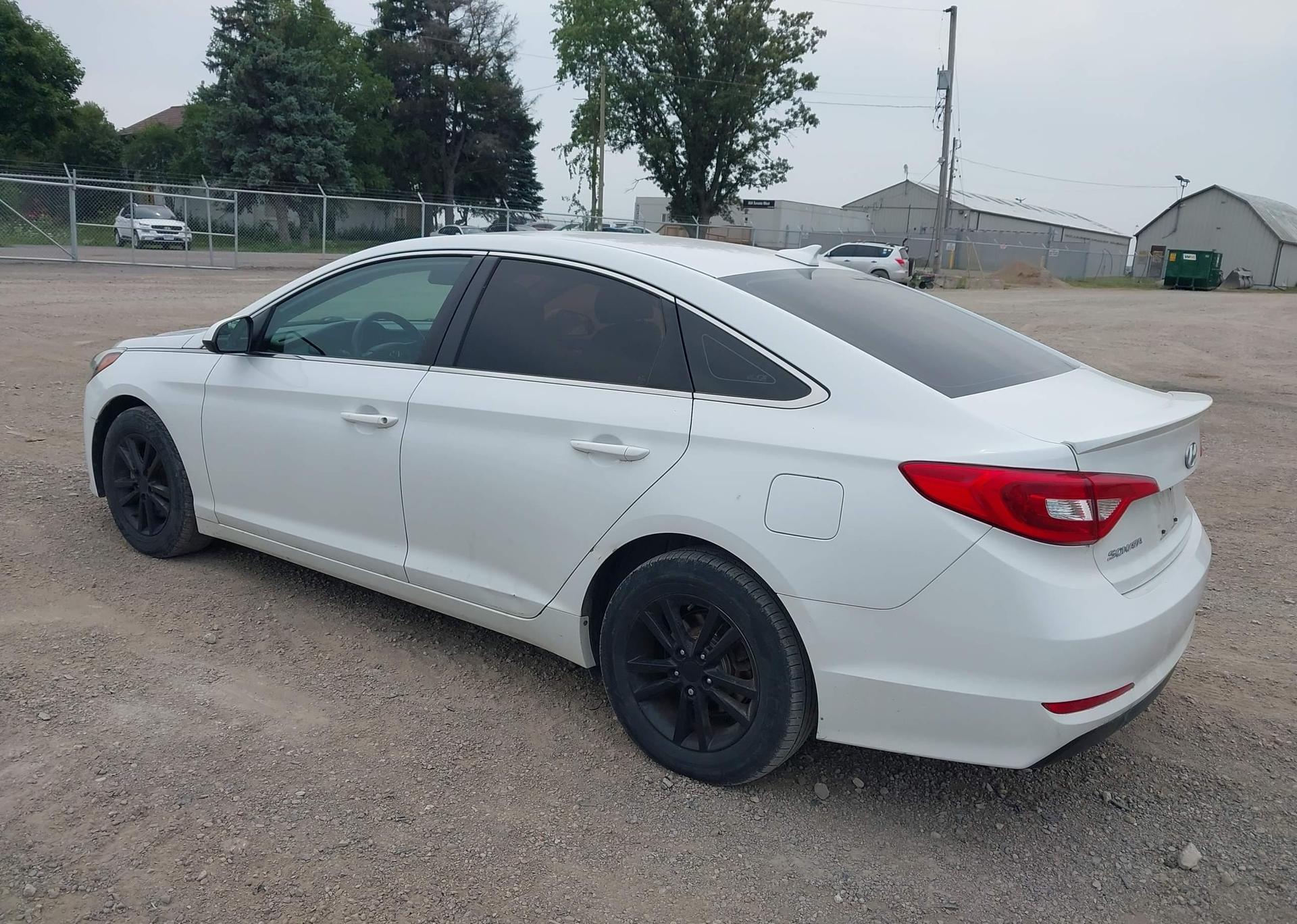 2016 HYUNDAI SONATA SE