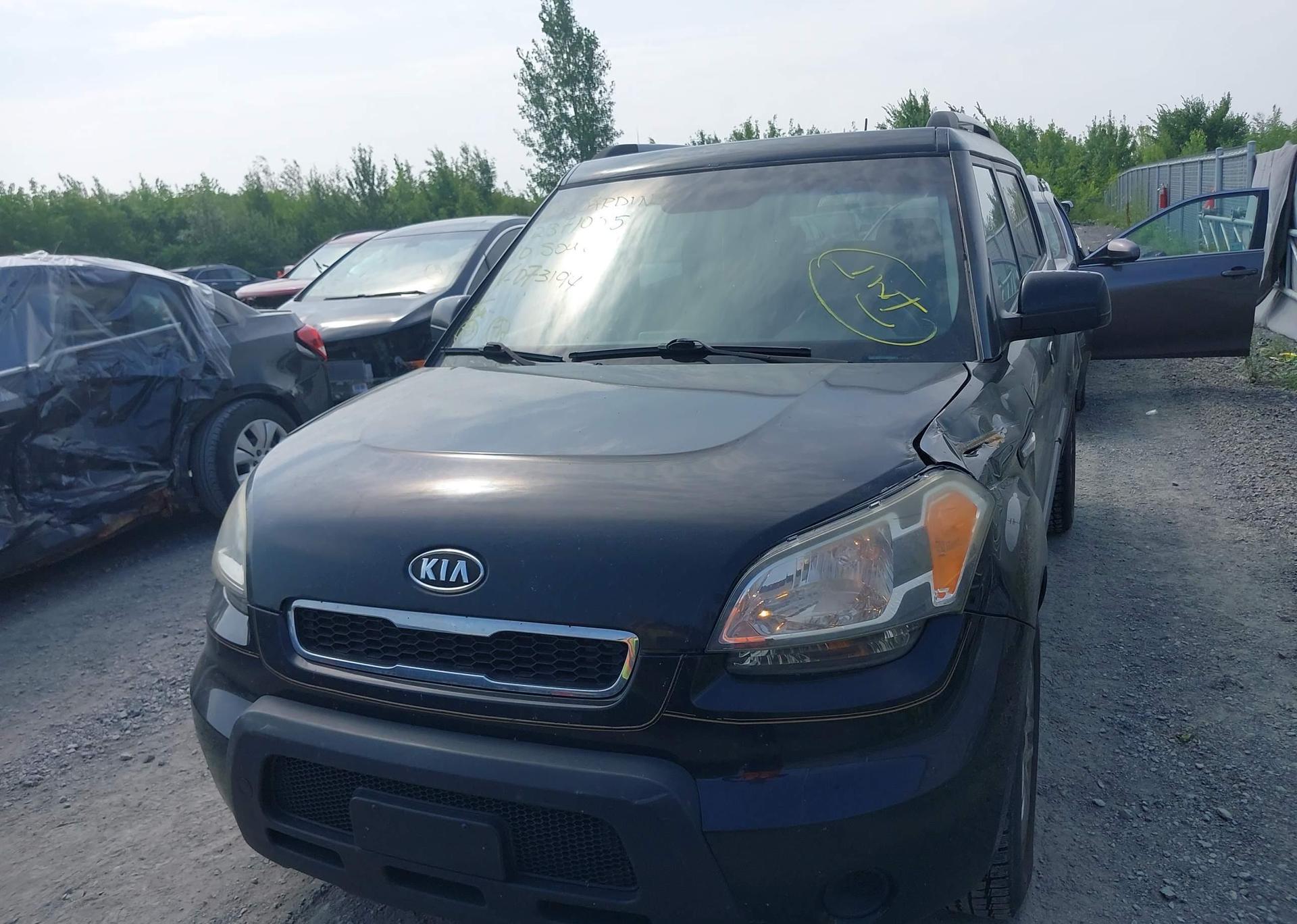 2010 KIA SOUL +