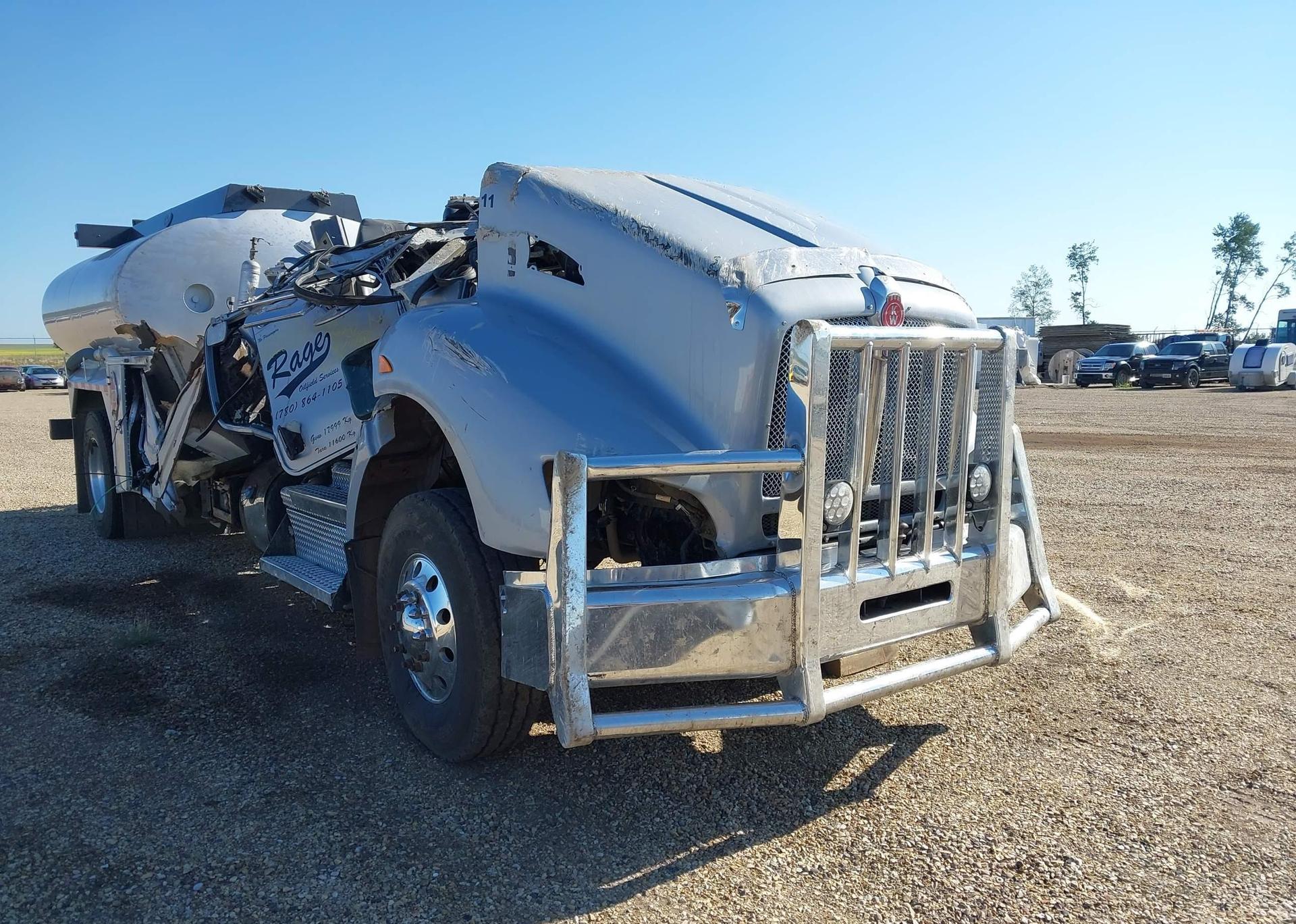 2021 KENWORTH T440