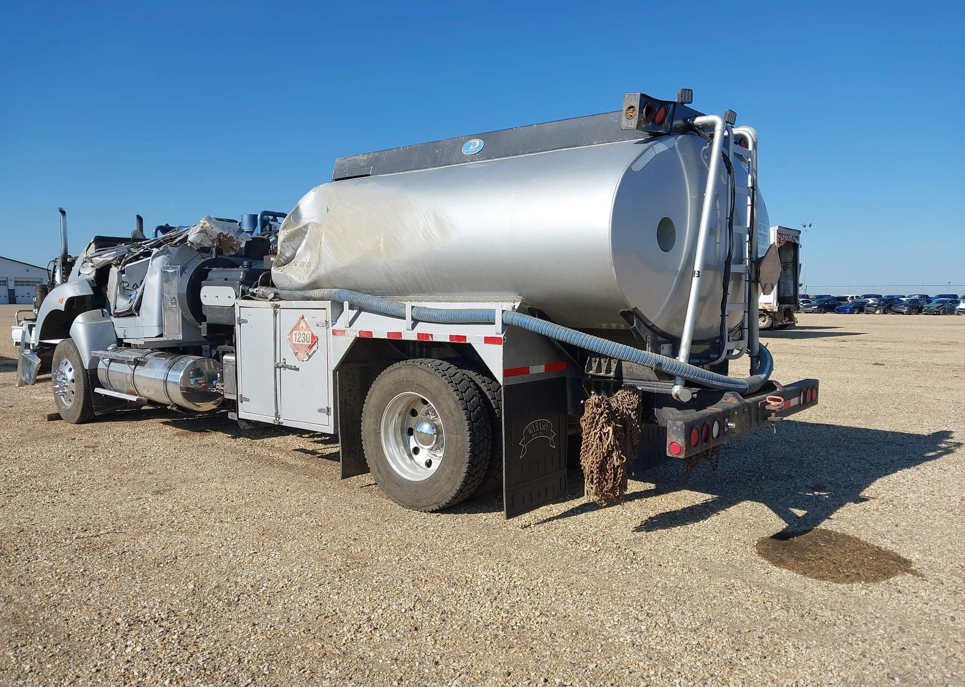 2021 KENWORTH T440