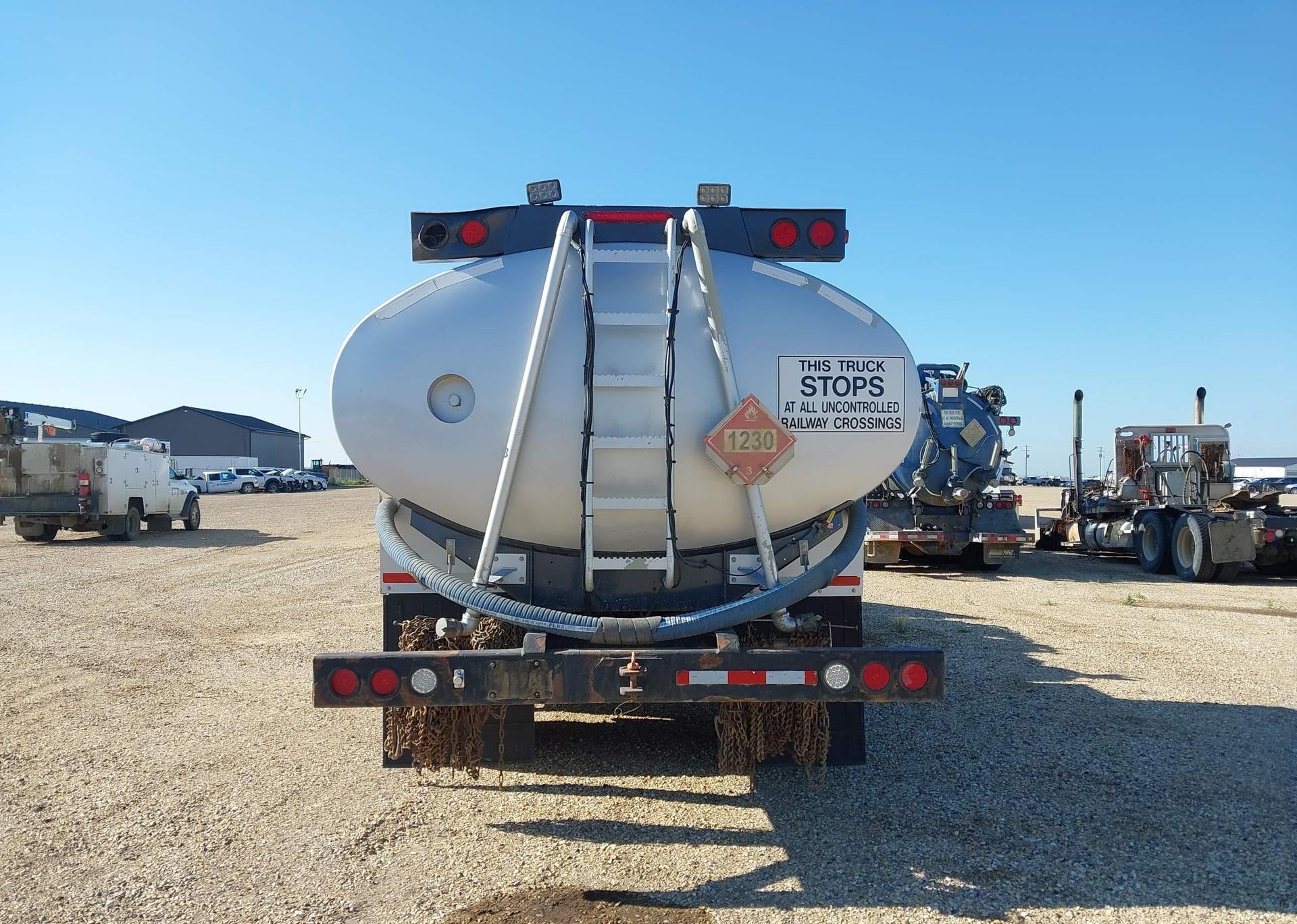 2021 KENWORTH T440