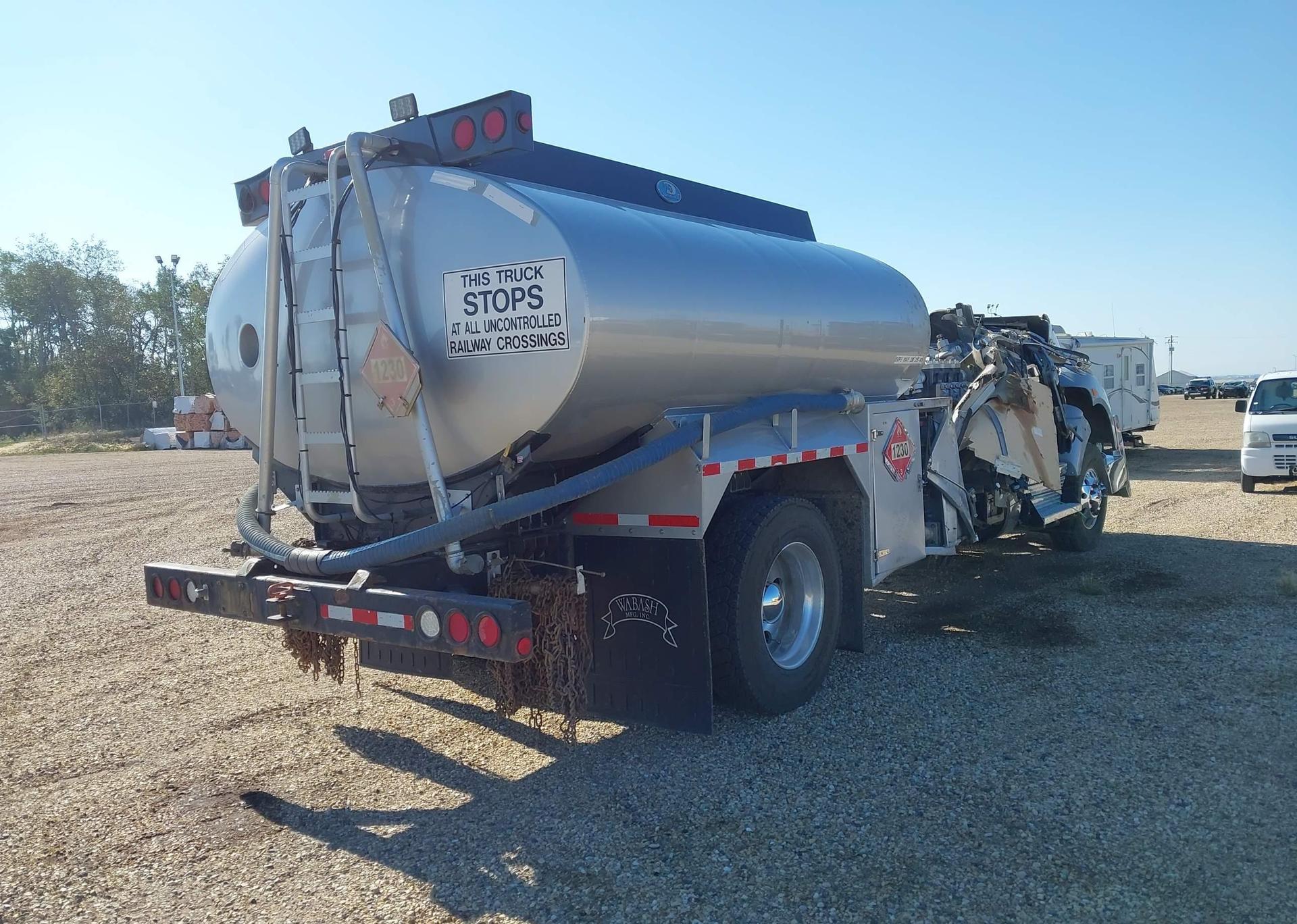 2021 KENWORTH T440