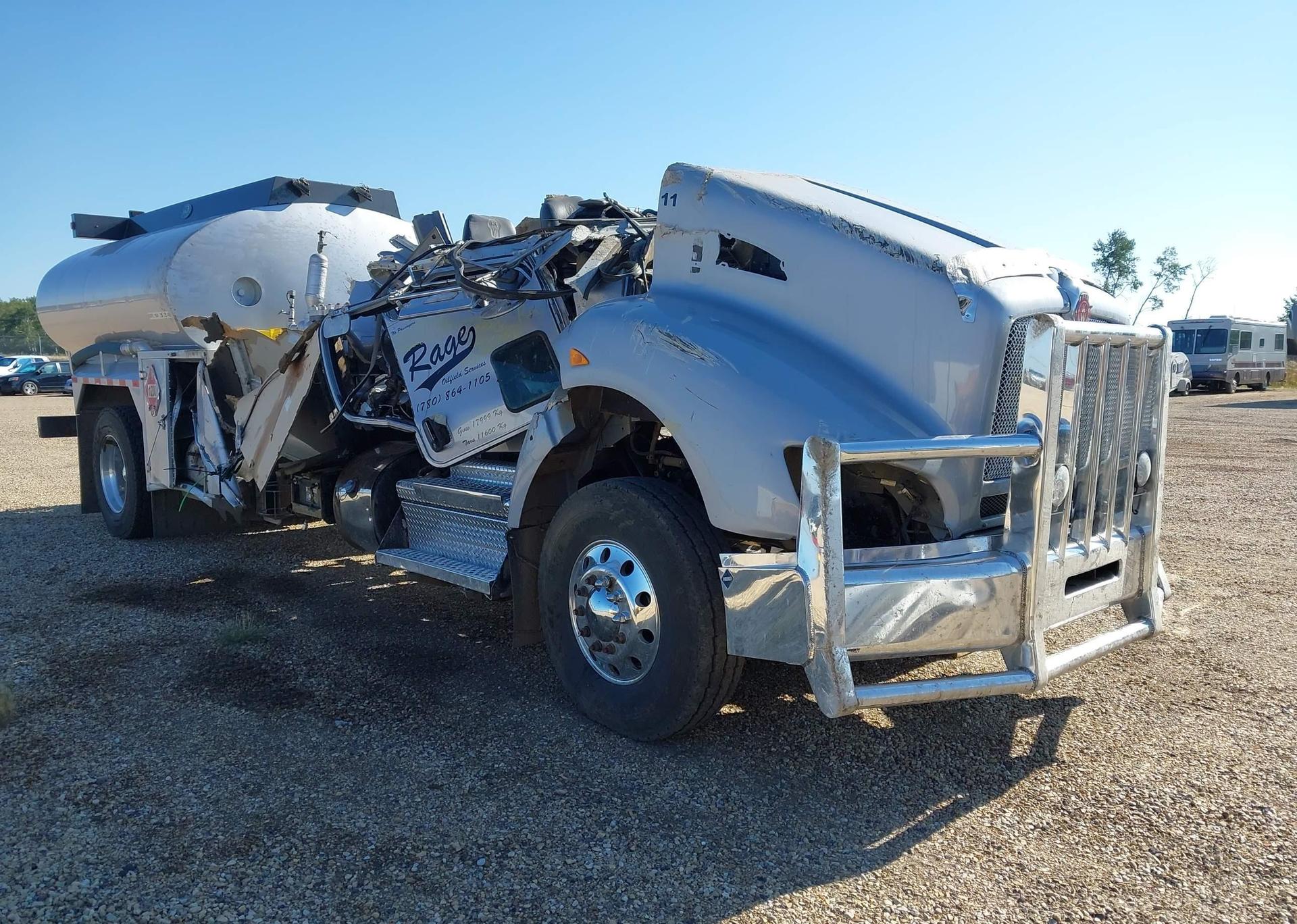 2021 KENWORTH T440