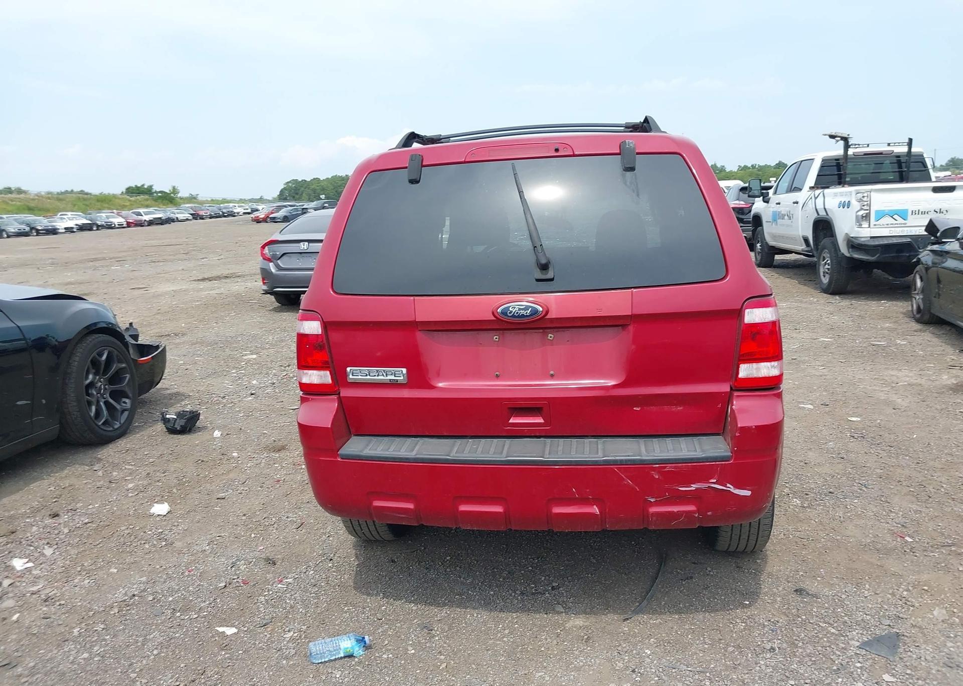 2010 FORD ESCAPE XLT AUTOMATIC