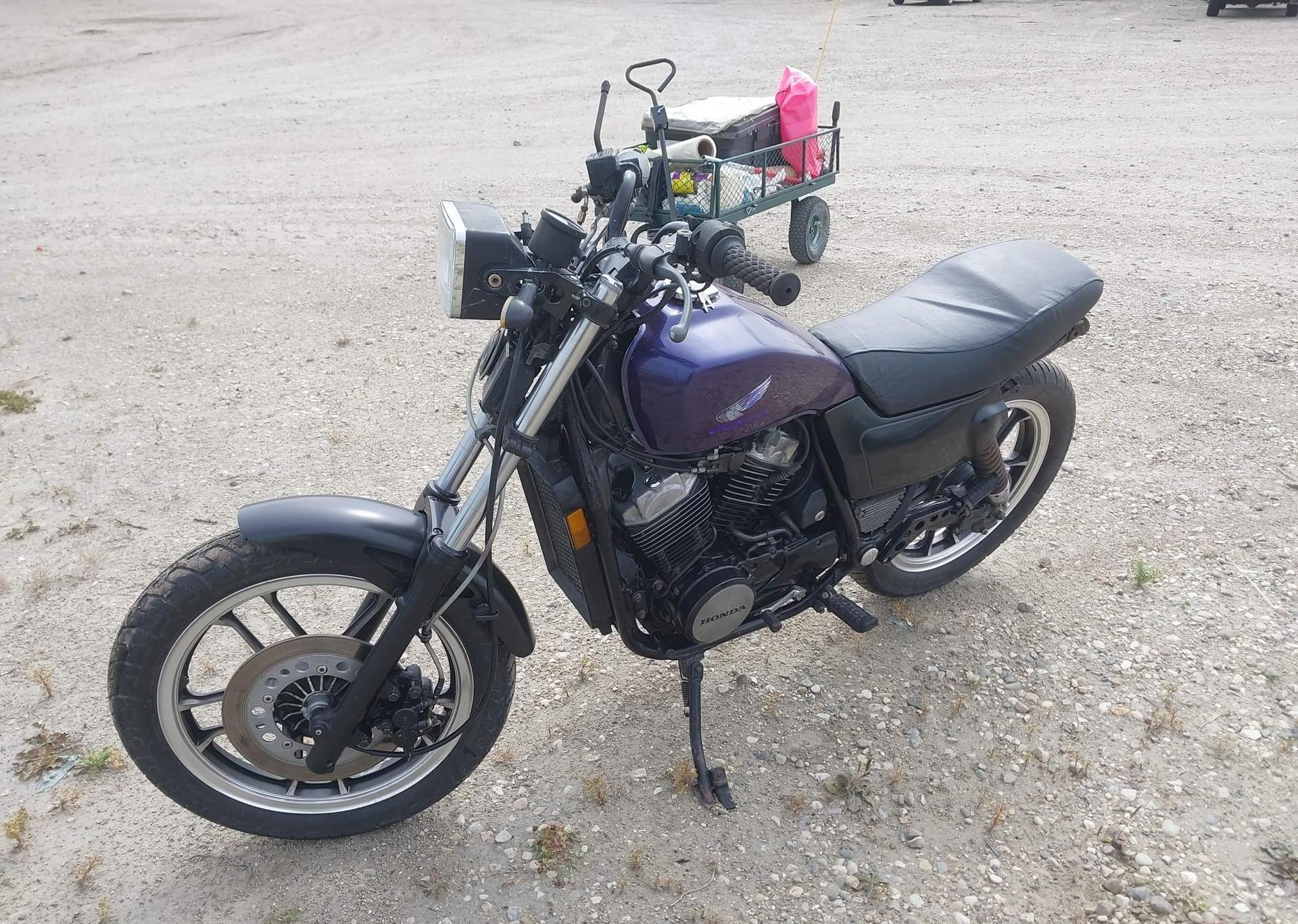 1983 HONDA VT500 FT
