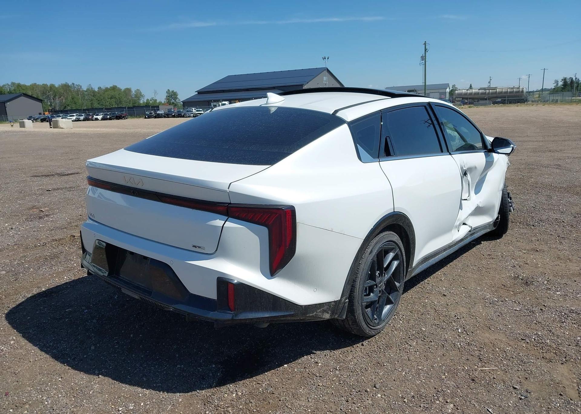 2025 KIA K4 GT-LINE TURBO