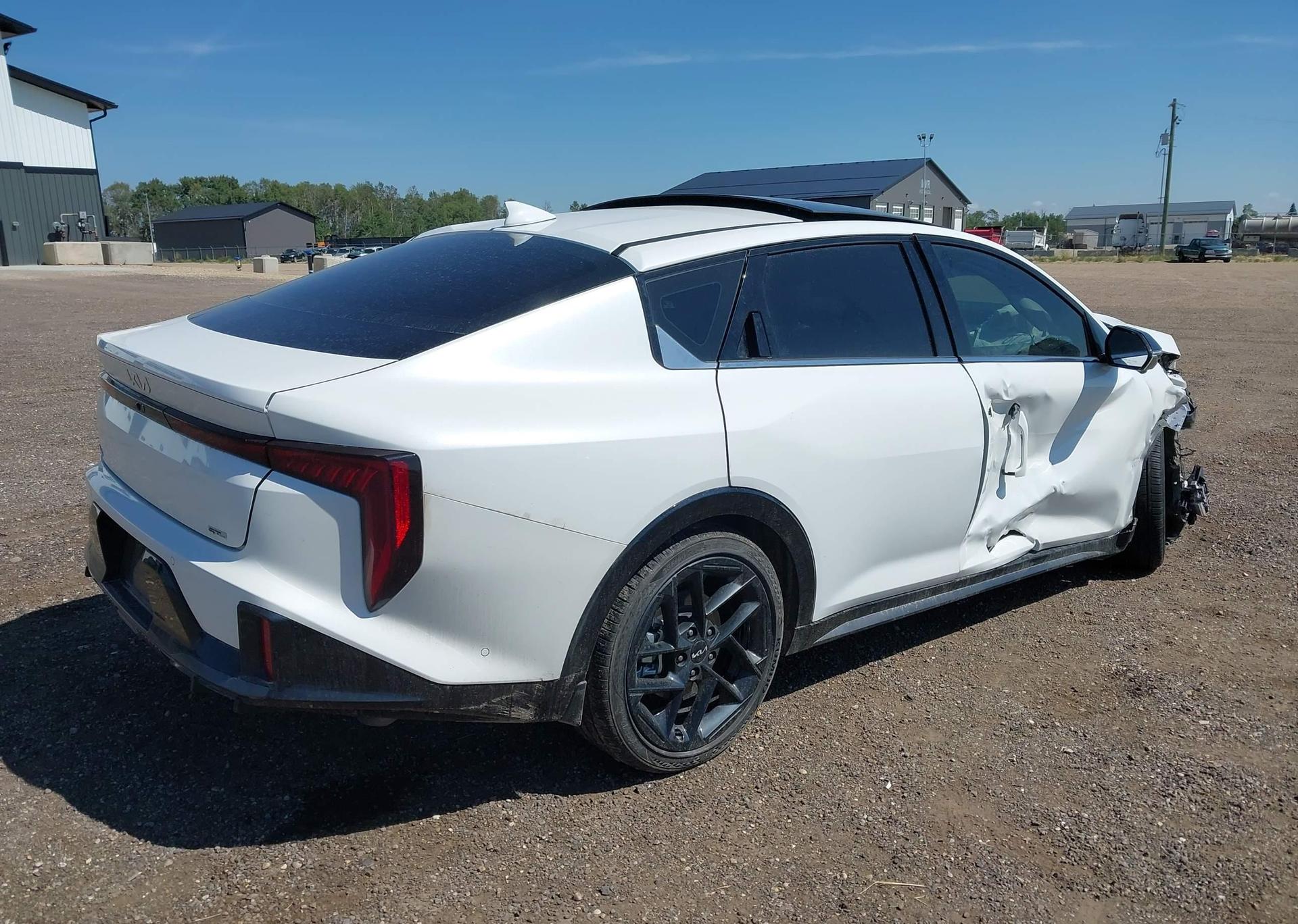 2025 KIA K4 GT-LINE TURBO