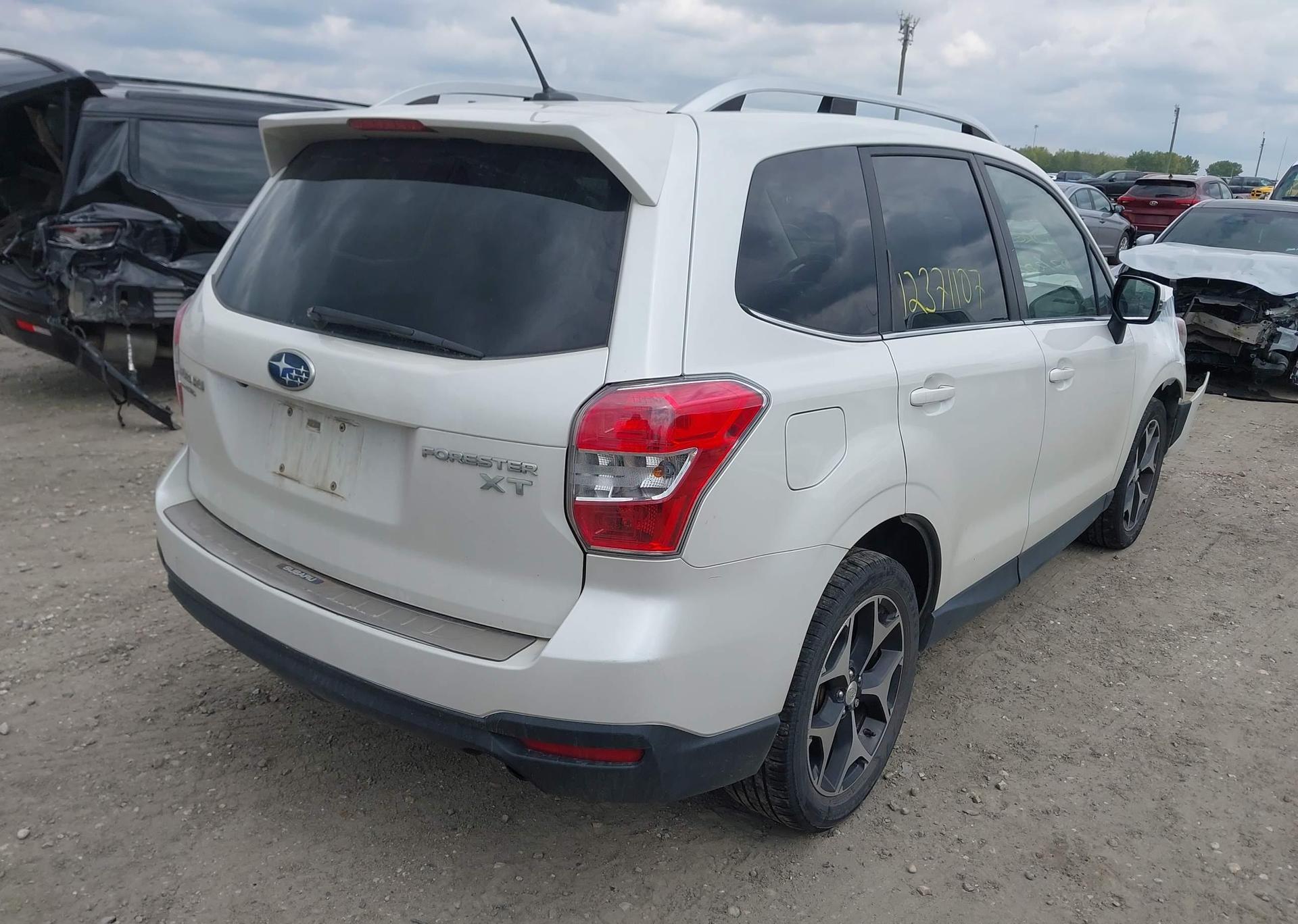 2015 SUBARU FORESTER 2.0XT TOURING