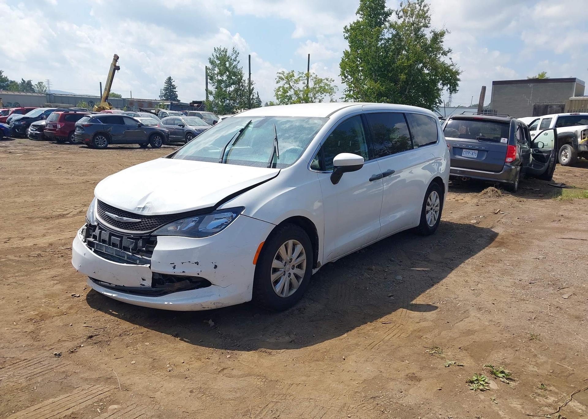 2018 CHRYSLER PACIFICA L