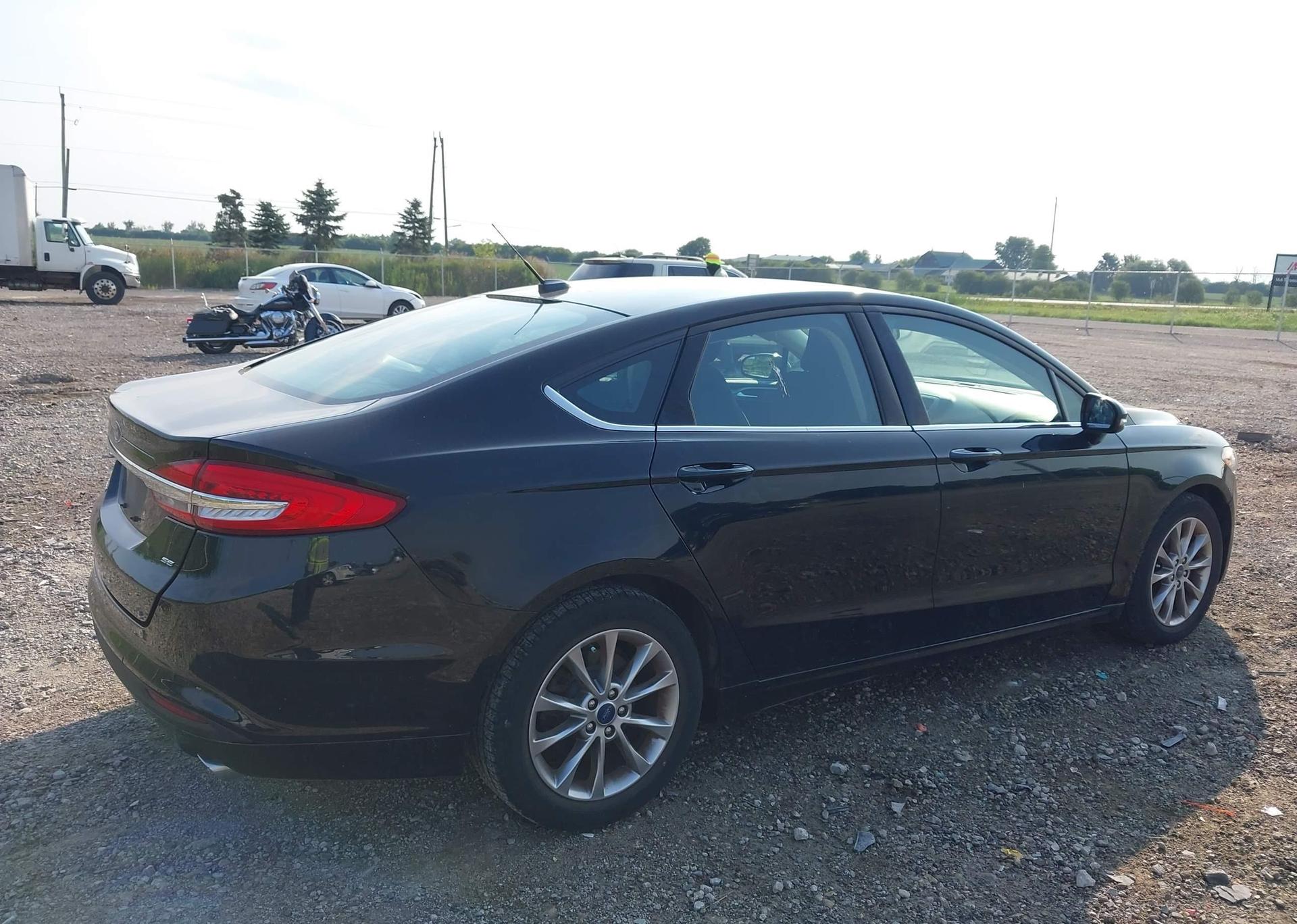 2017 FORD FUSION SE