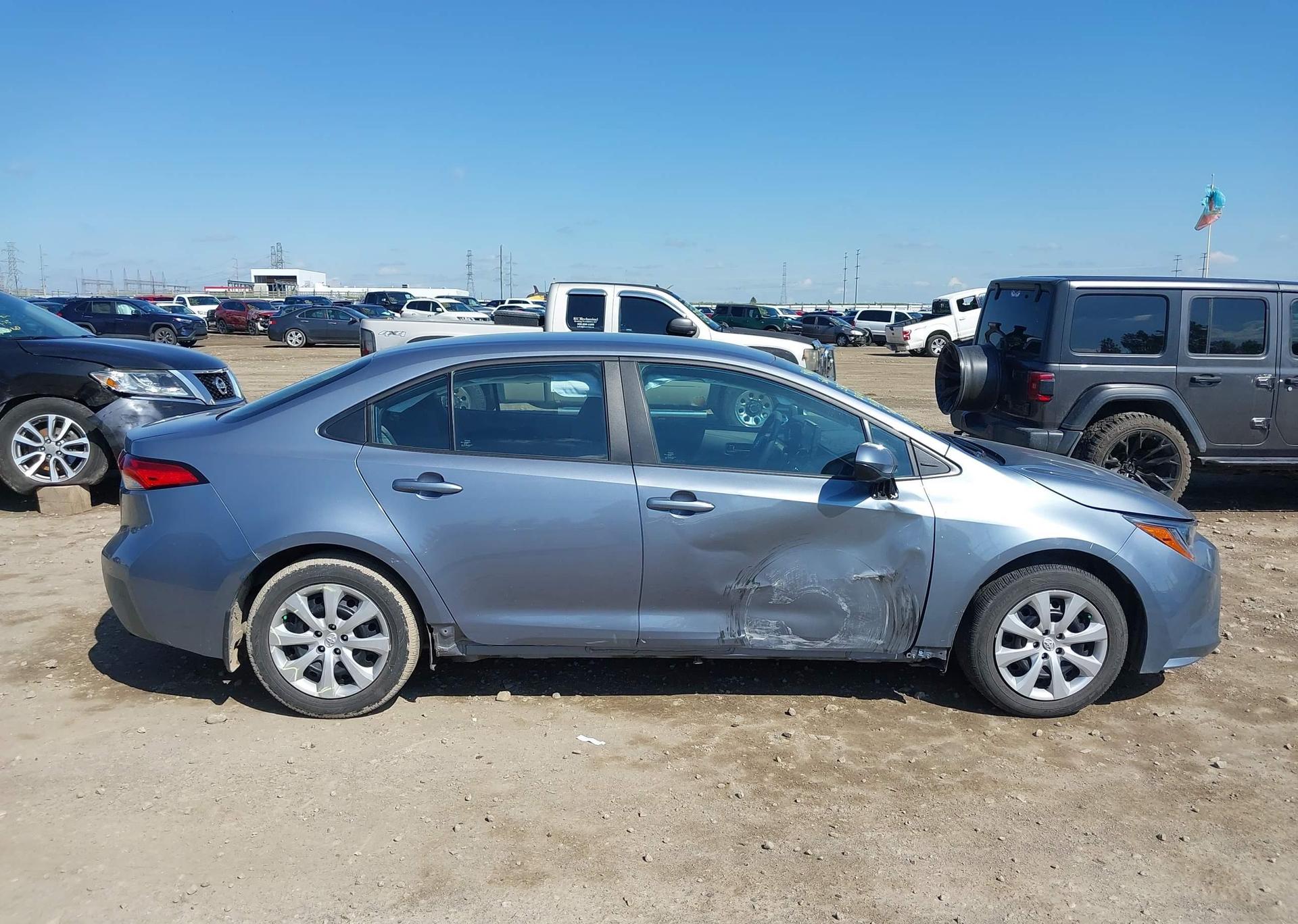 2022 TOYOTA COROLLA LE