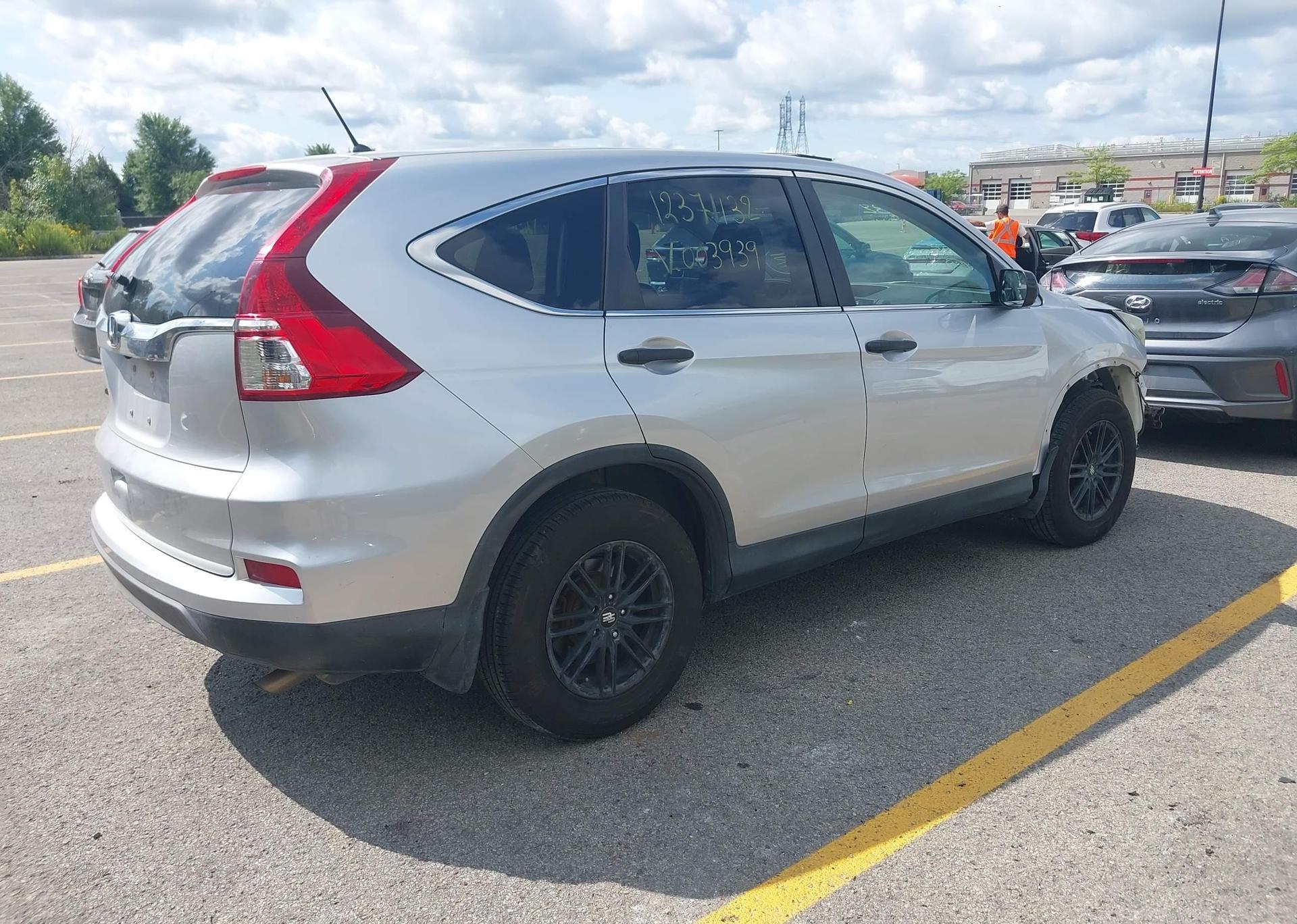 2016 HONDA CR-V LX