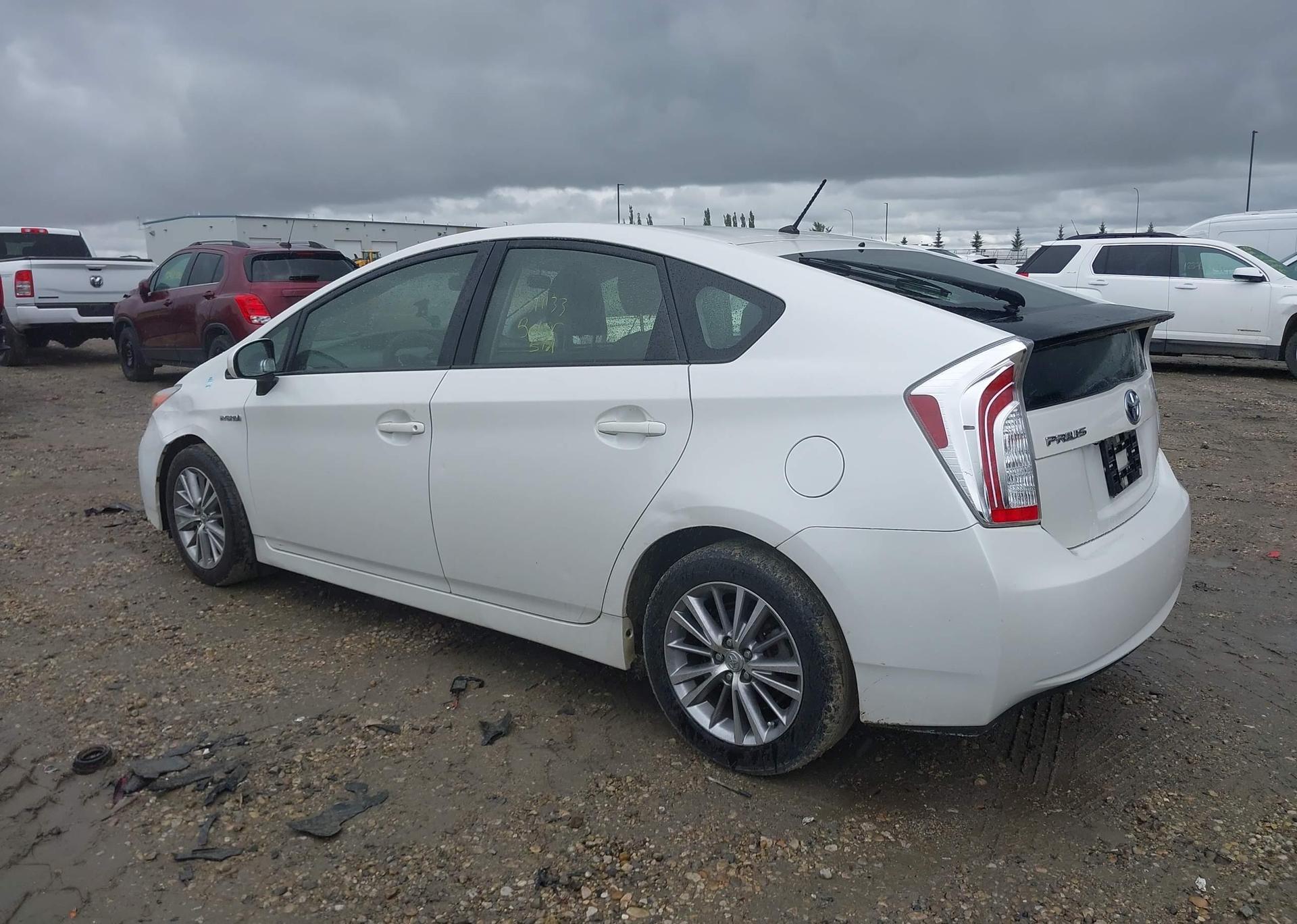 2014 TOYOTA PRIUS