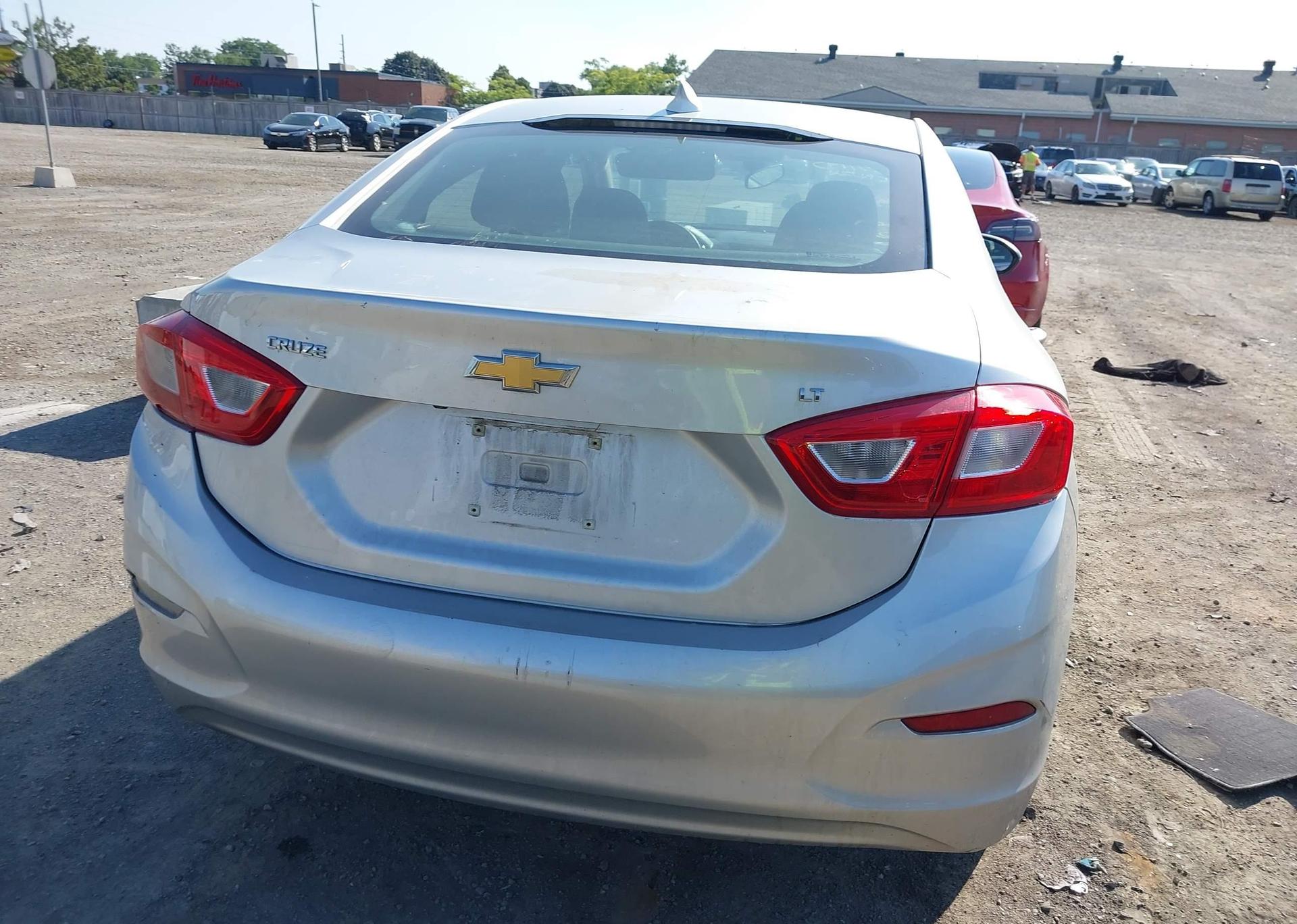 2017 CHEVROLET CRUZE LT AUTO