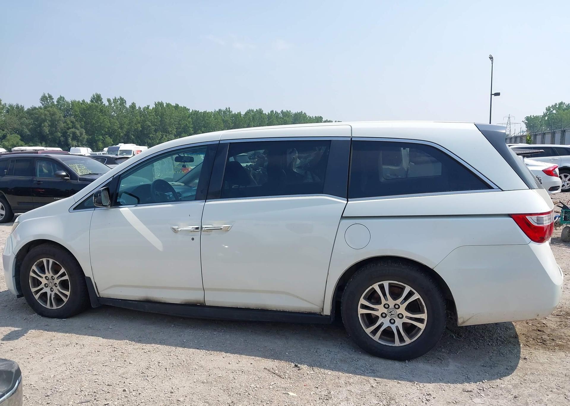 2013 HONDA ODYSSEY EX