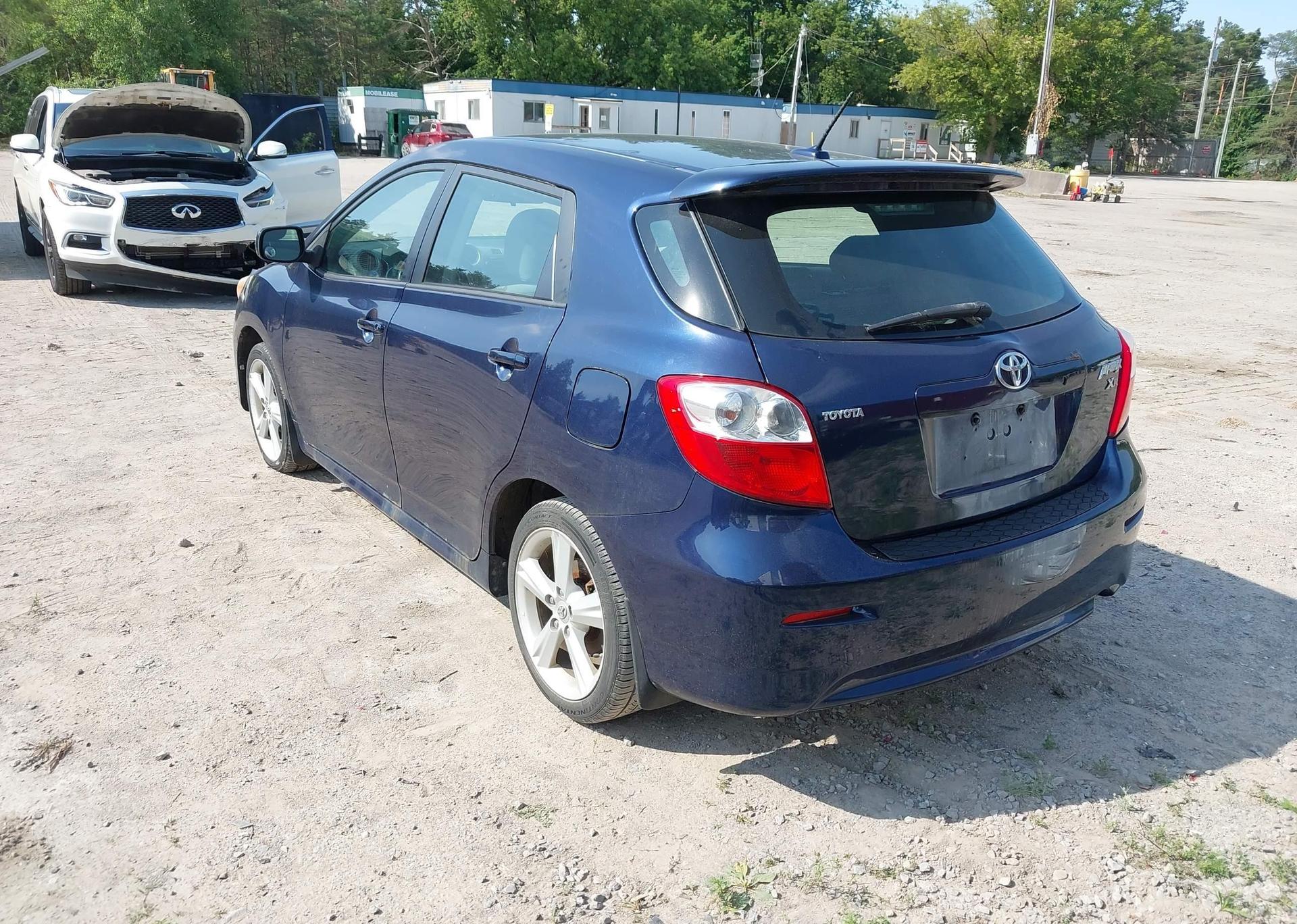 2010 TOYOTA Matrix XR