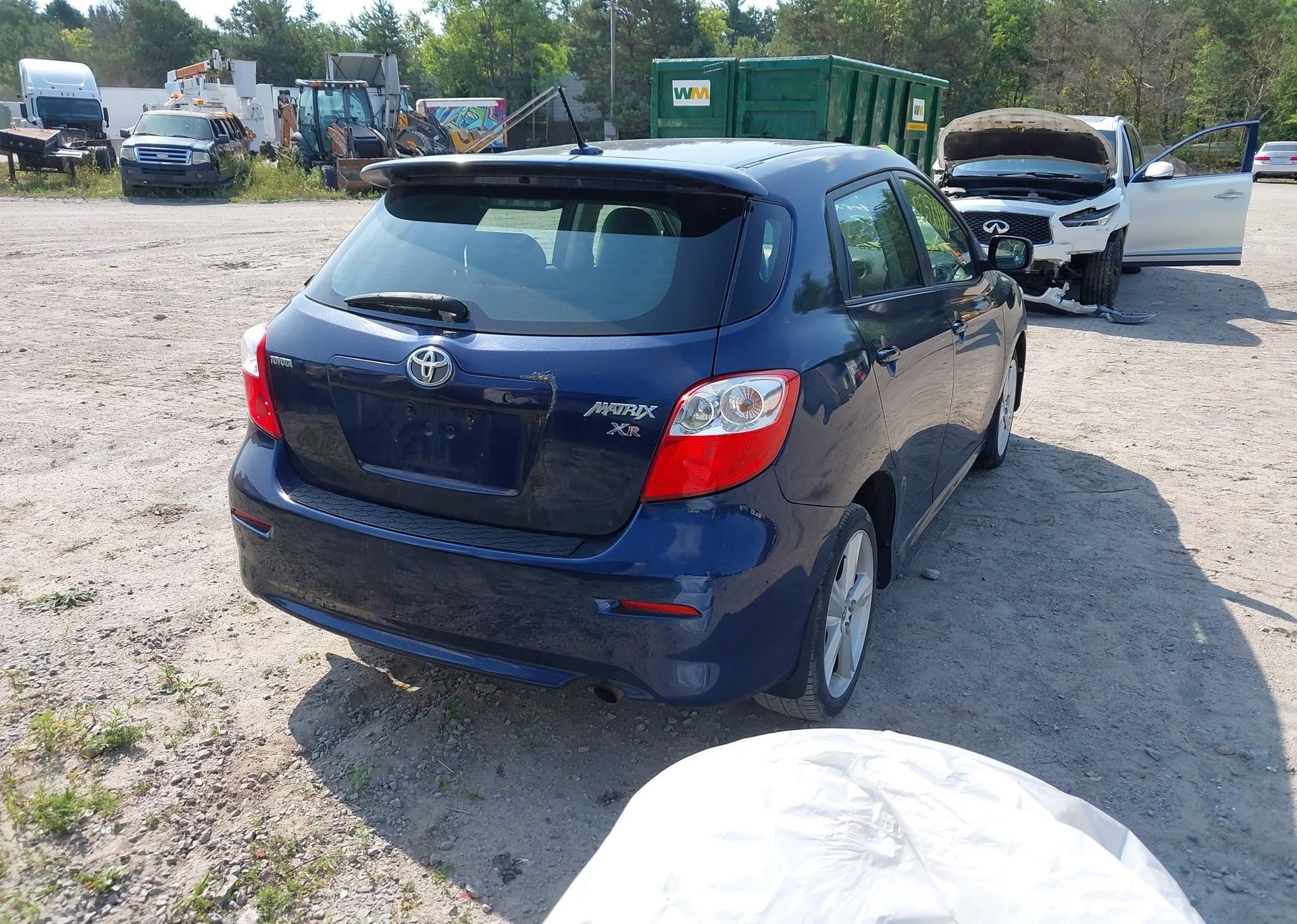 2010 TOYOTA Matrix XR