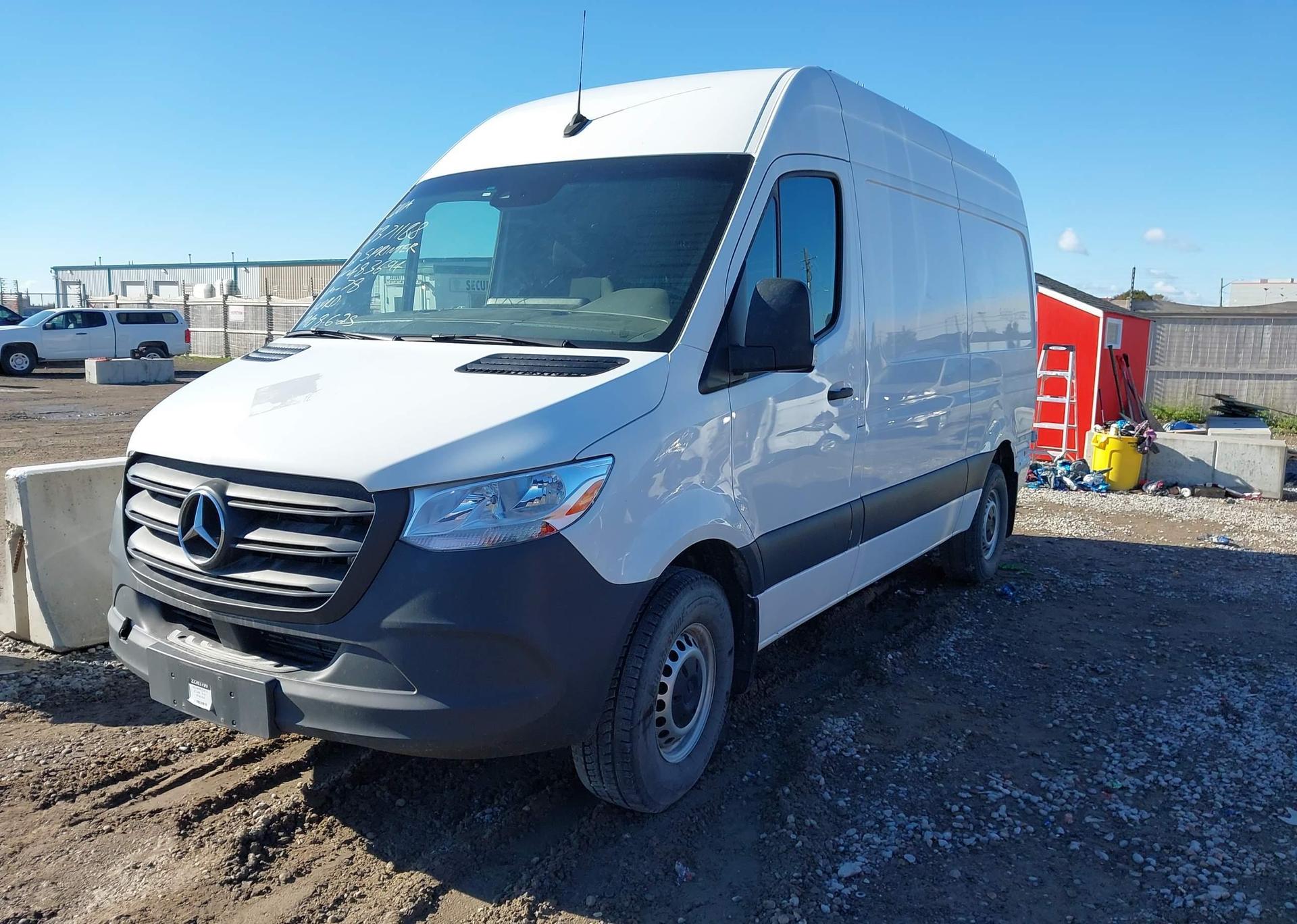 2022 MERCEDES-BENZ SPRINTER 2500