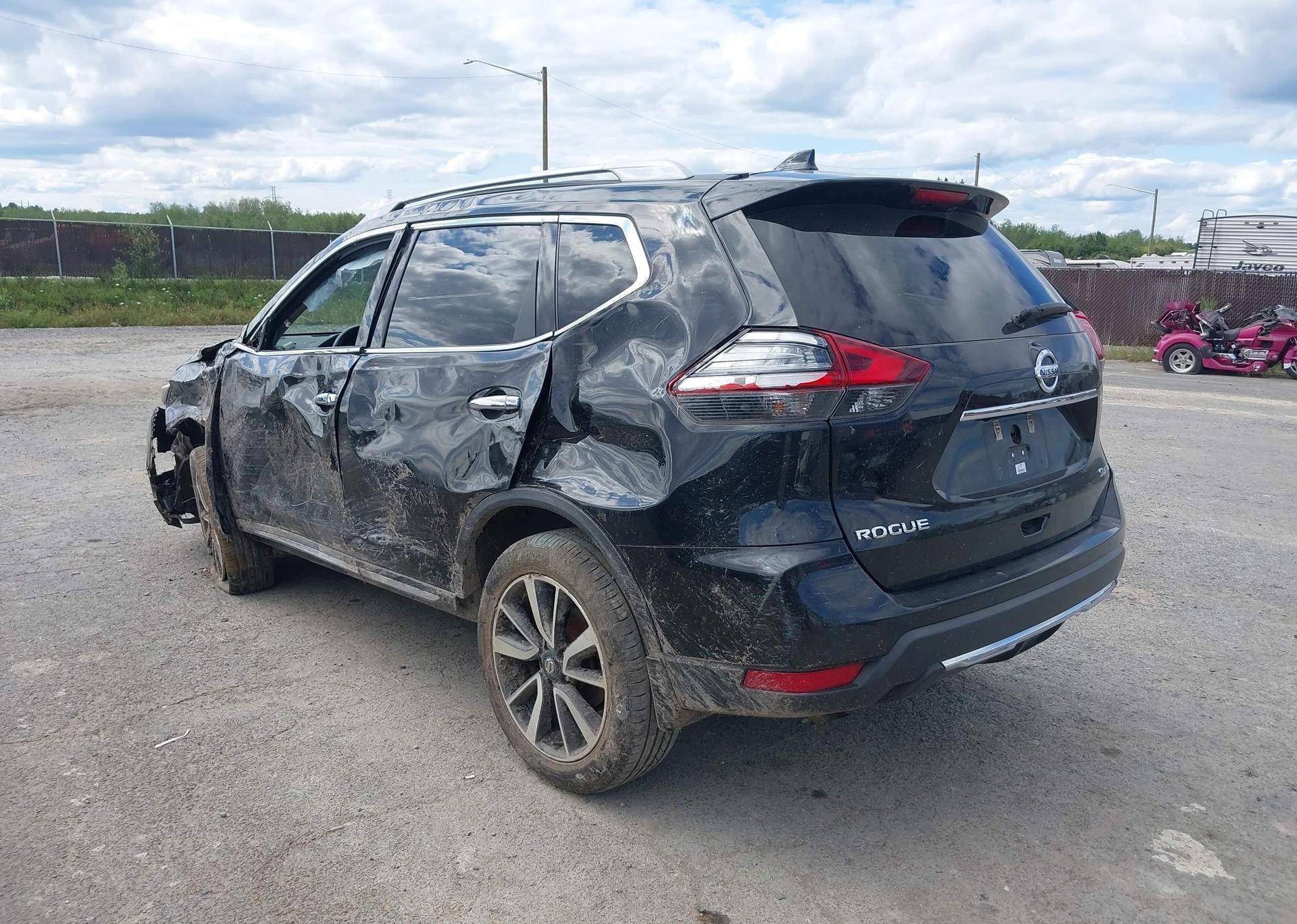 2017 NISSAN ROGUE S