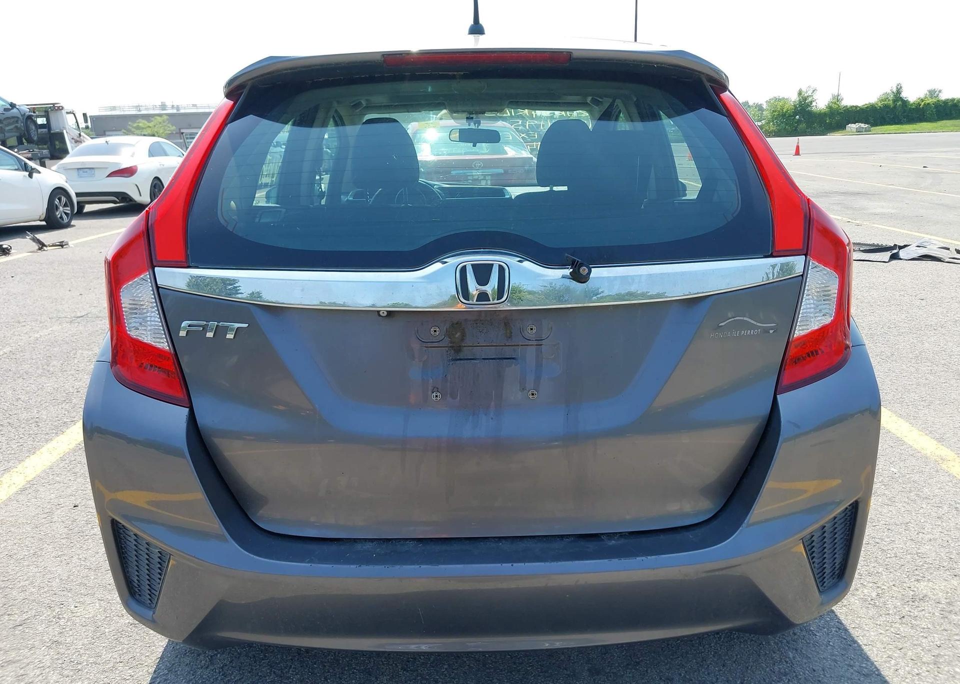 2015 HONDA FIT EX