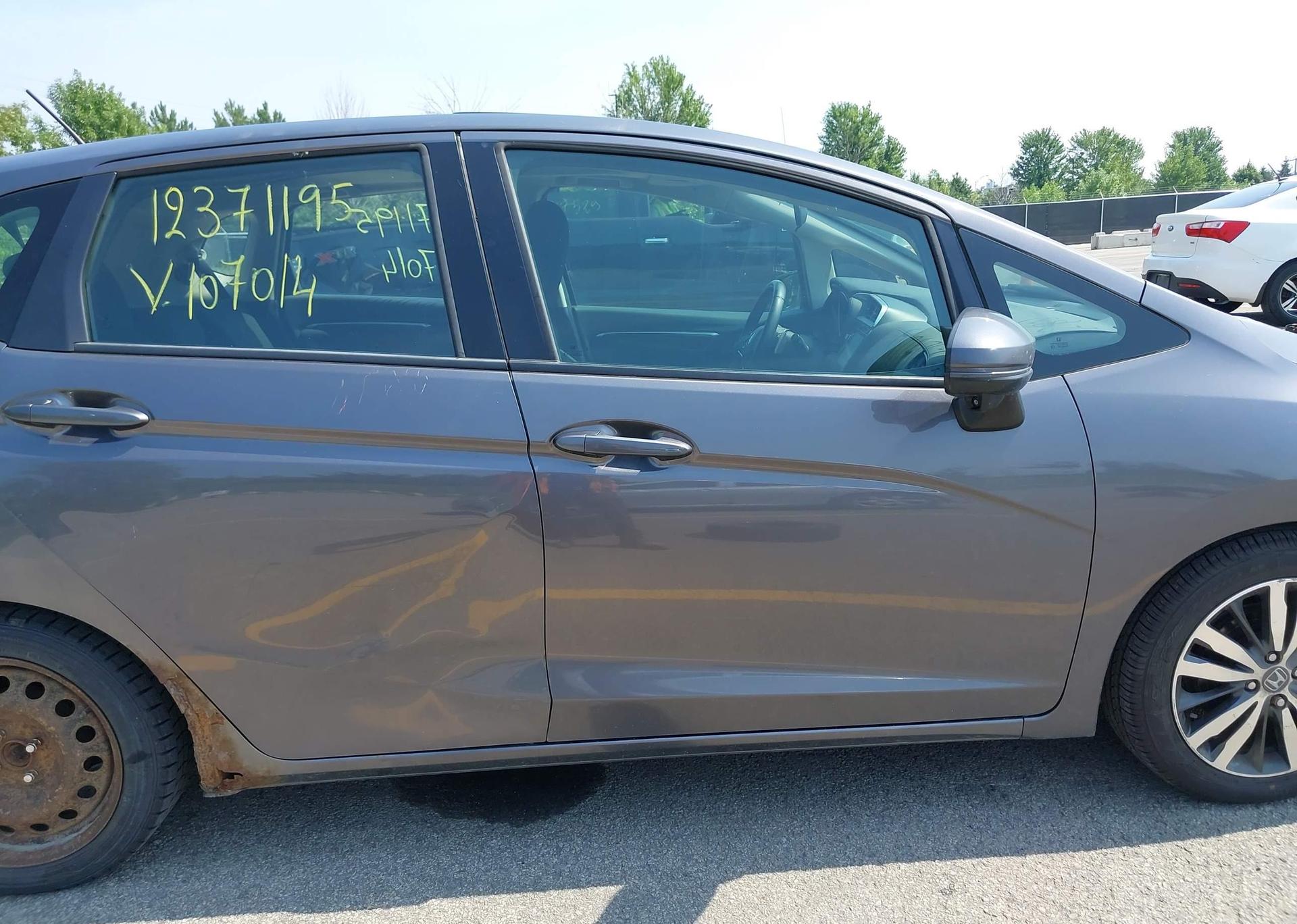 2015 HONDA FIT EX