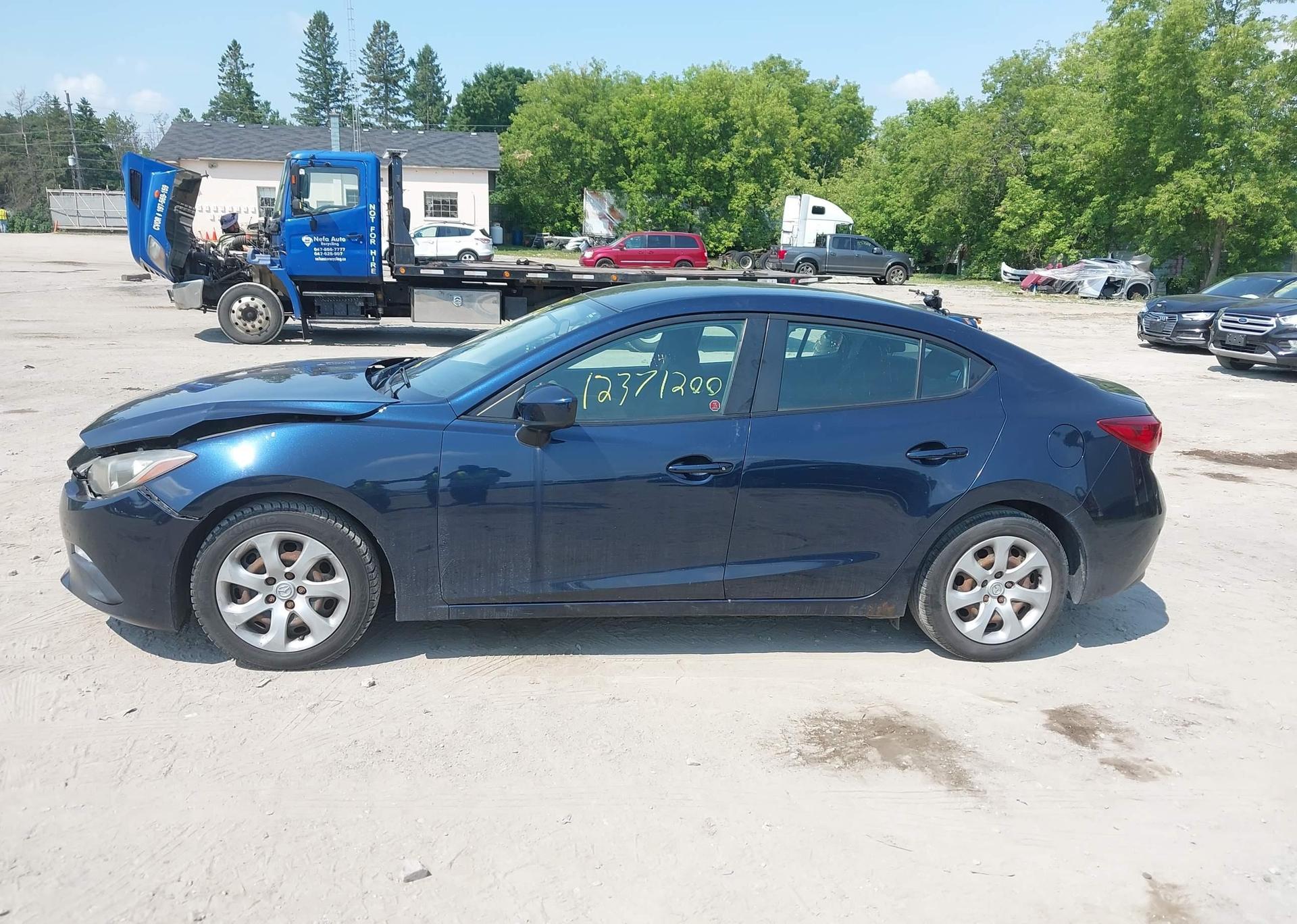 2015 MAZDA 3 Sport