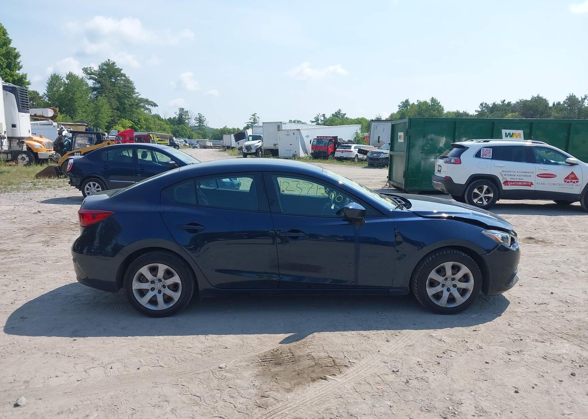 2015 MAZDA 3 Sport